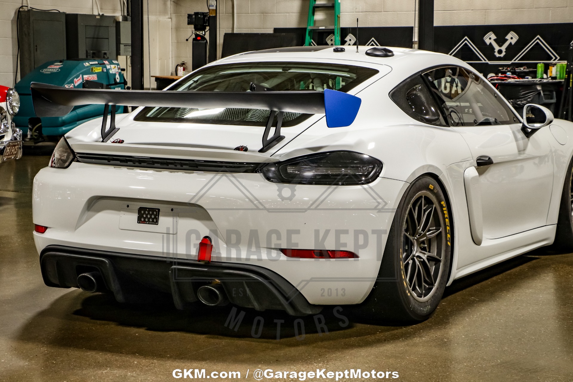 2019 Porsche Cayman GT4 58