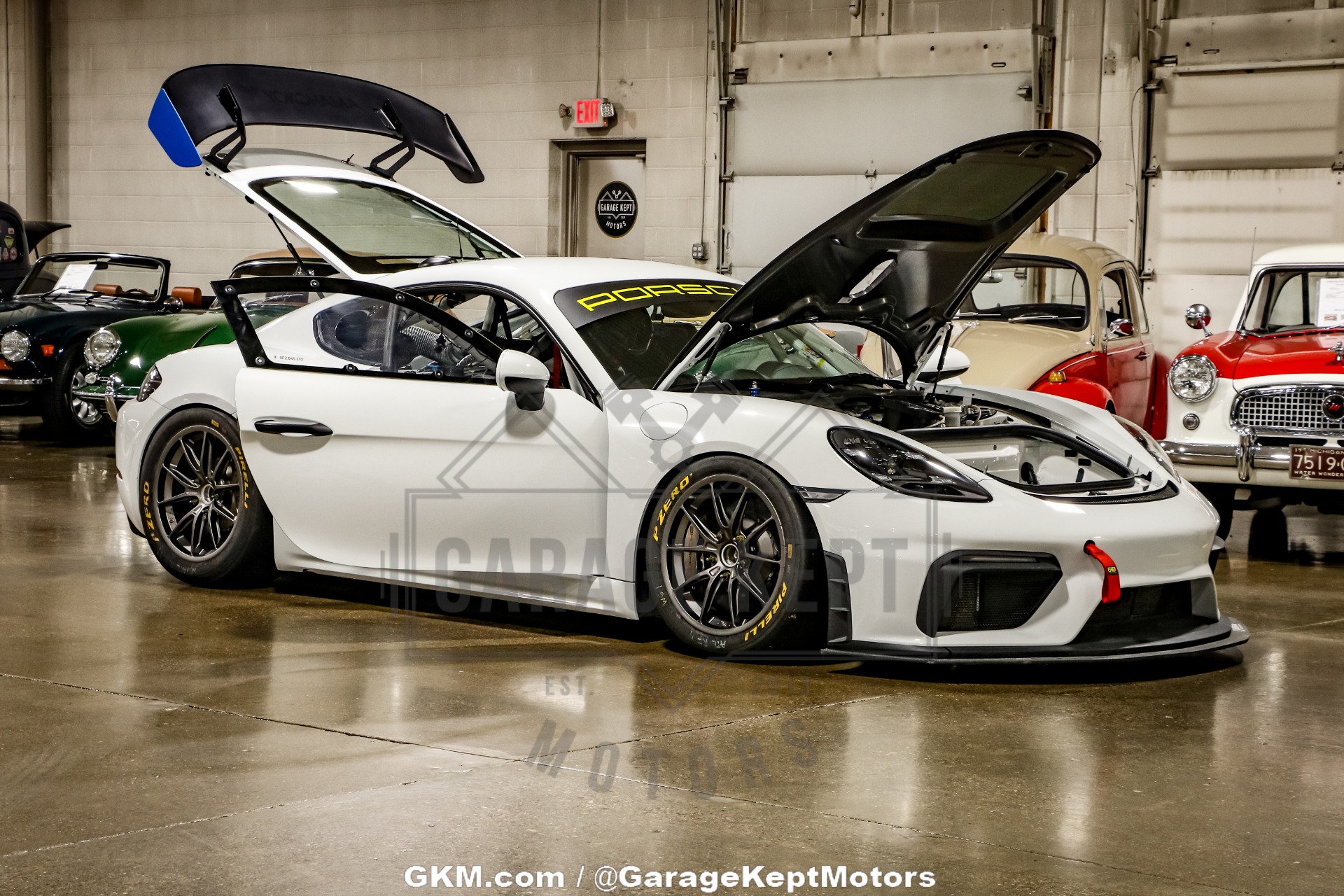 2019 Porsche Cayman GT4 83