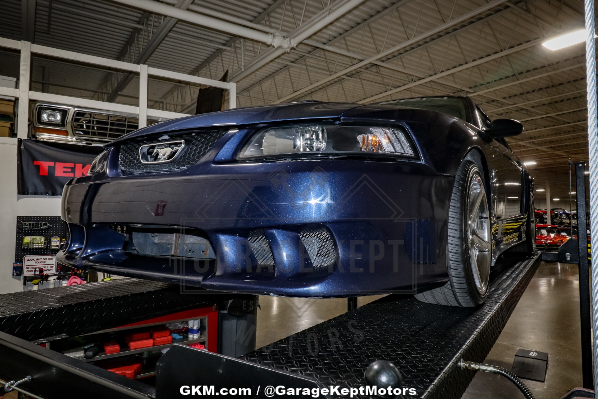2001 Ford Mustang 144