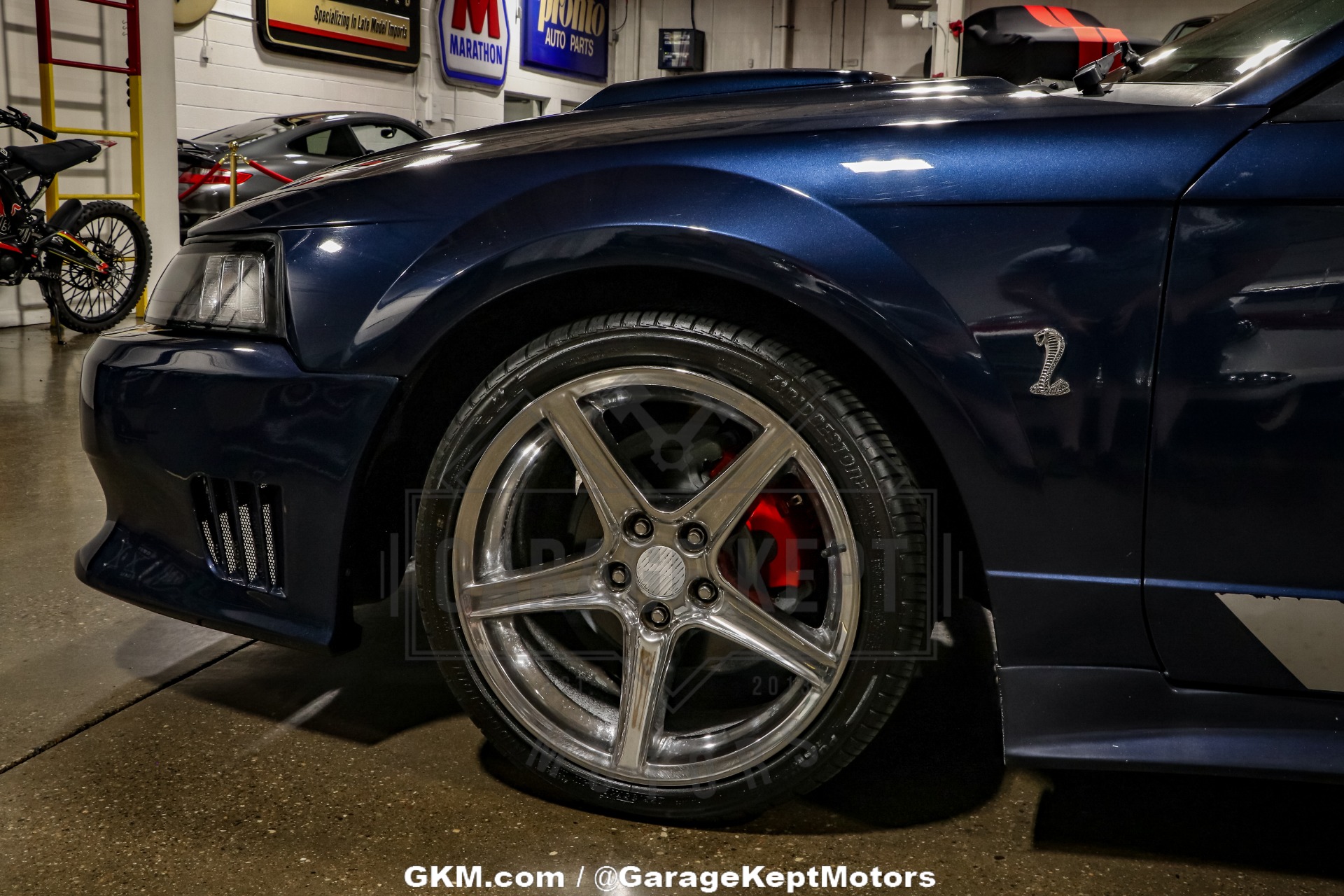 2001 Ford Mustang 37