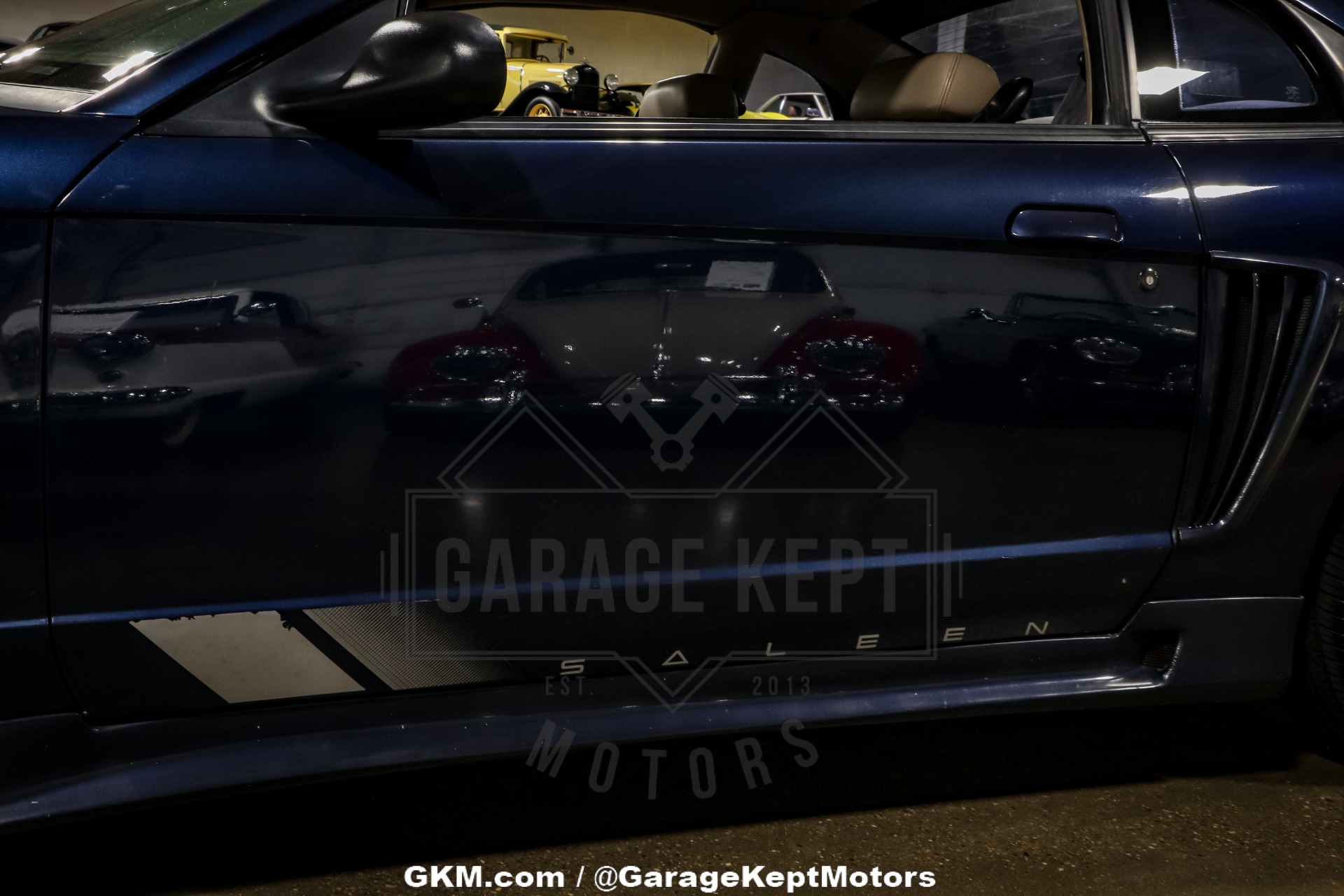 2001 Ford Mustang 38