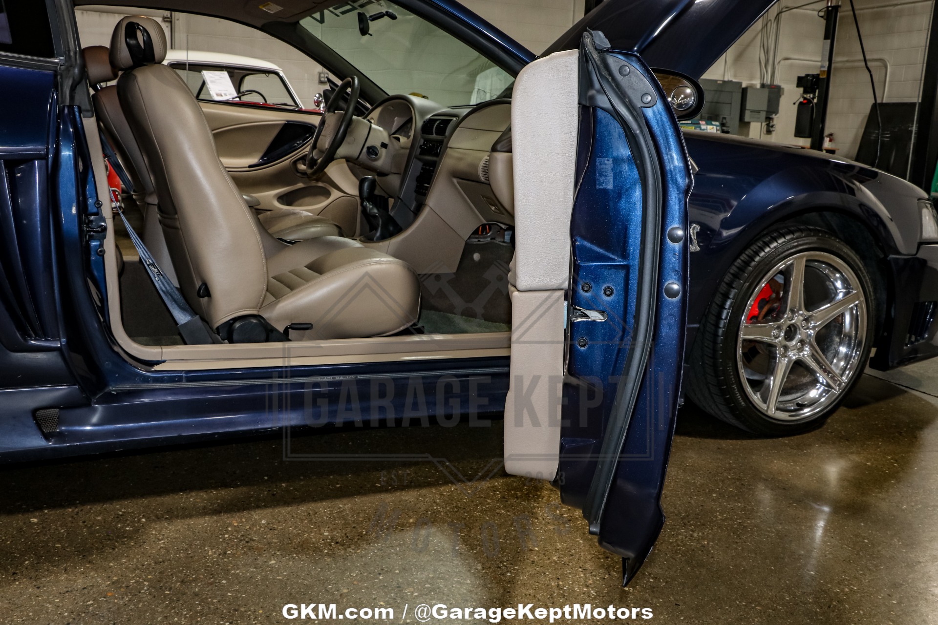 2001 Ford Mustang 68