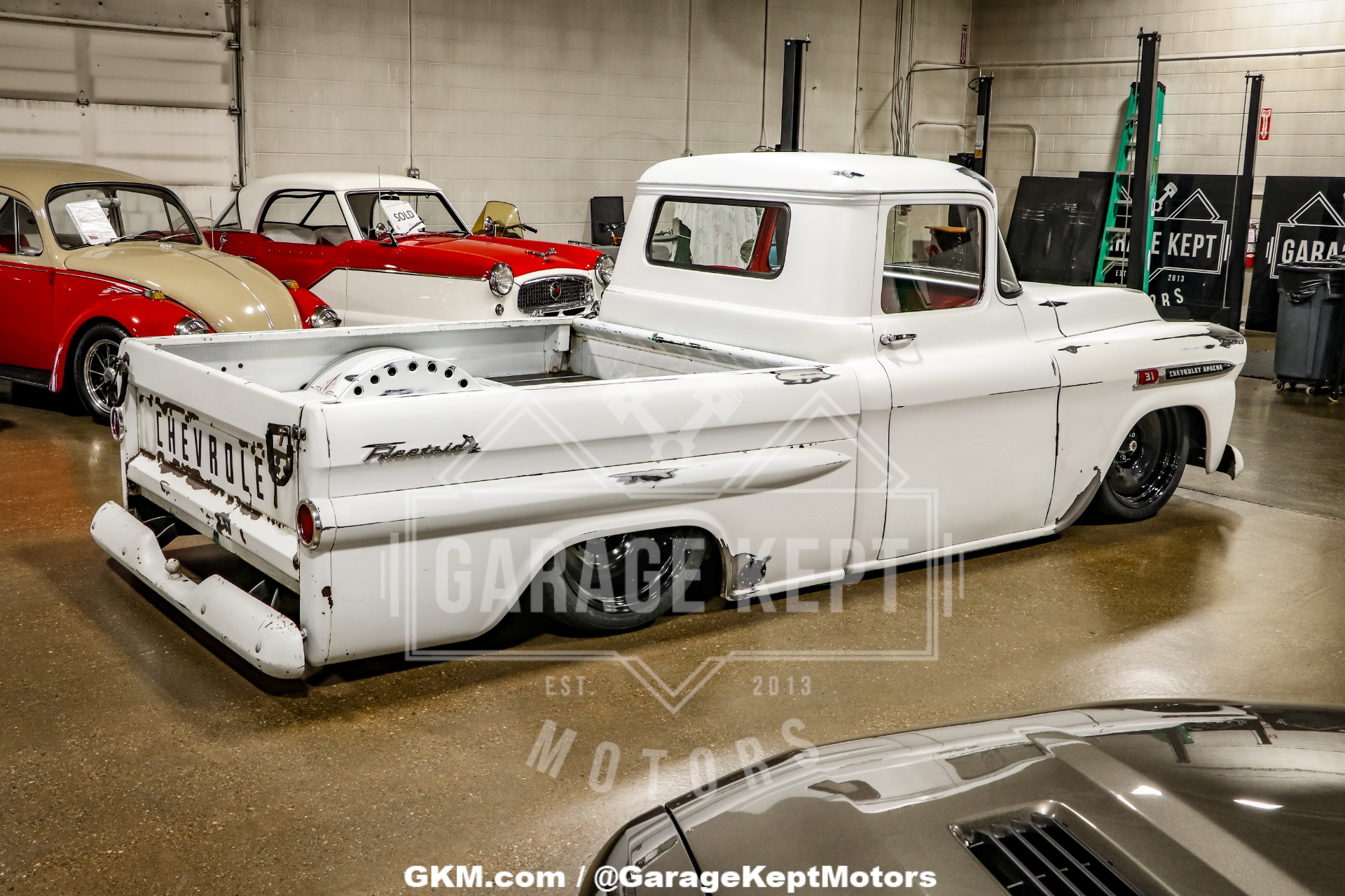 1959 Chevrolet Apache 32