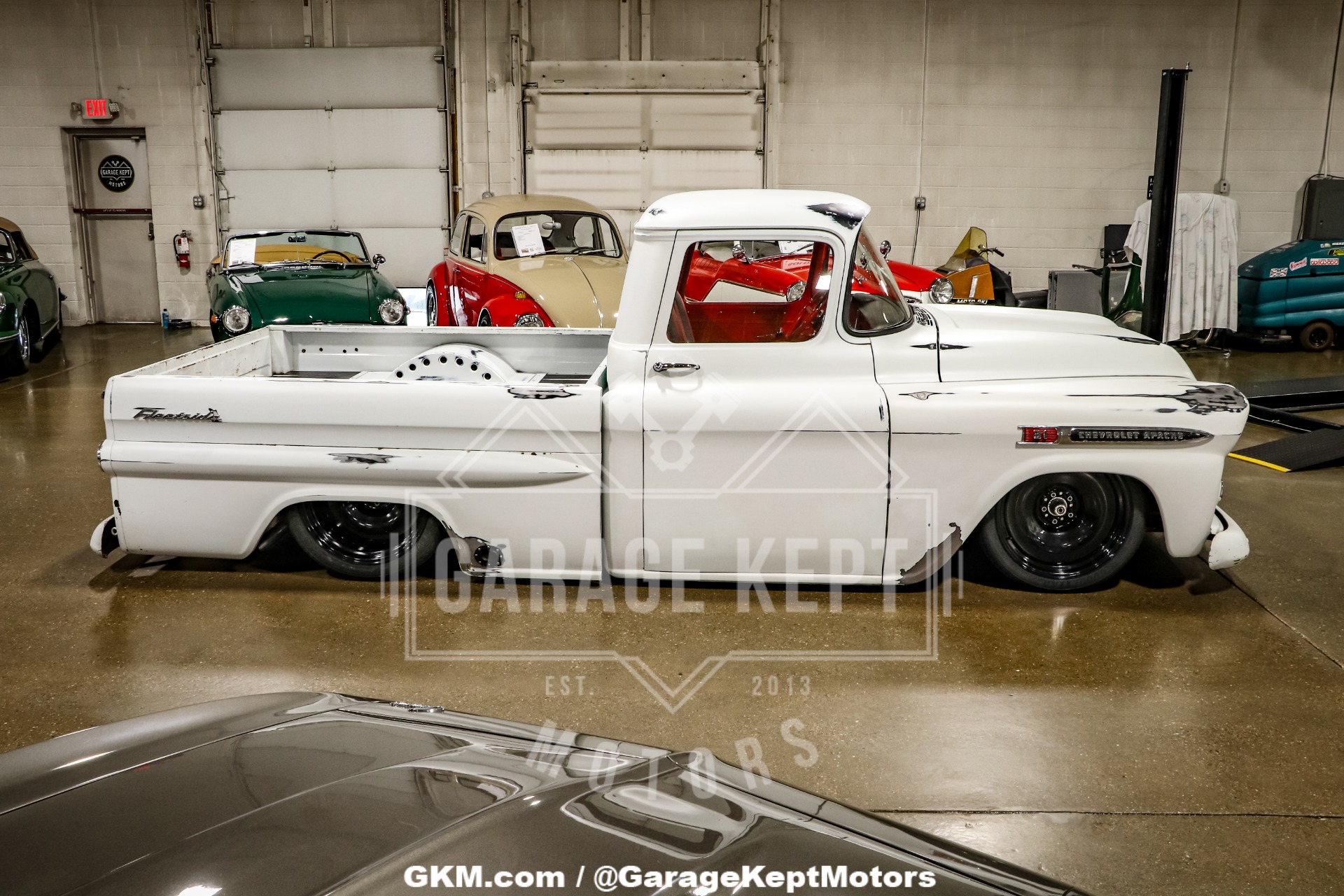 1959 Chevrolet Apache 33
