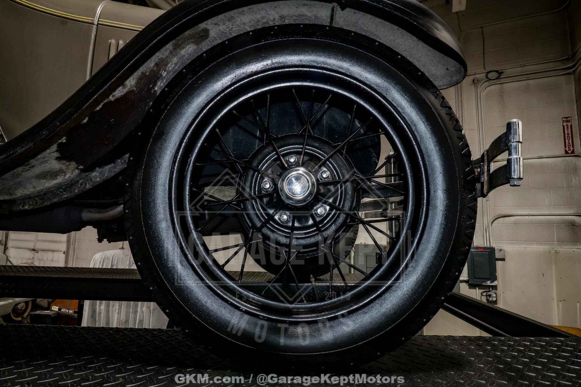 1928 Ford Model A 114