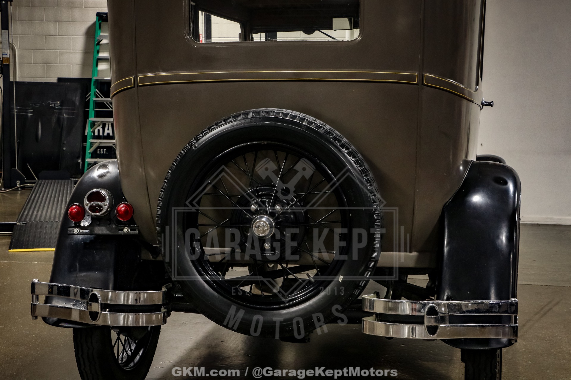1928 Ford Model A 38