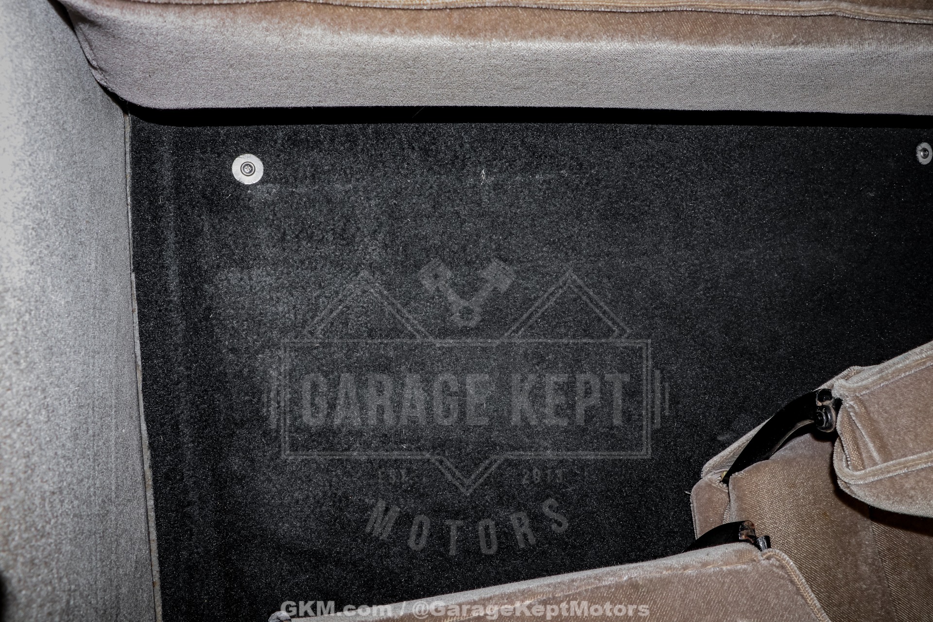 1928 Ford Model A 64