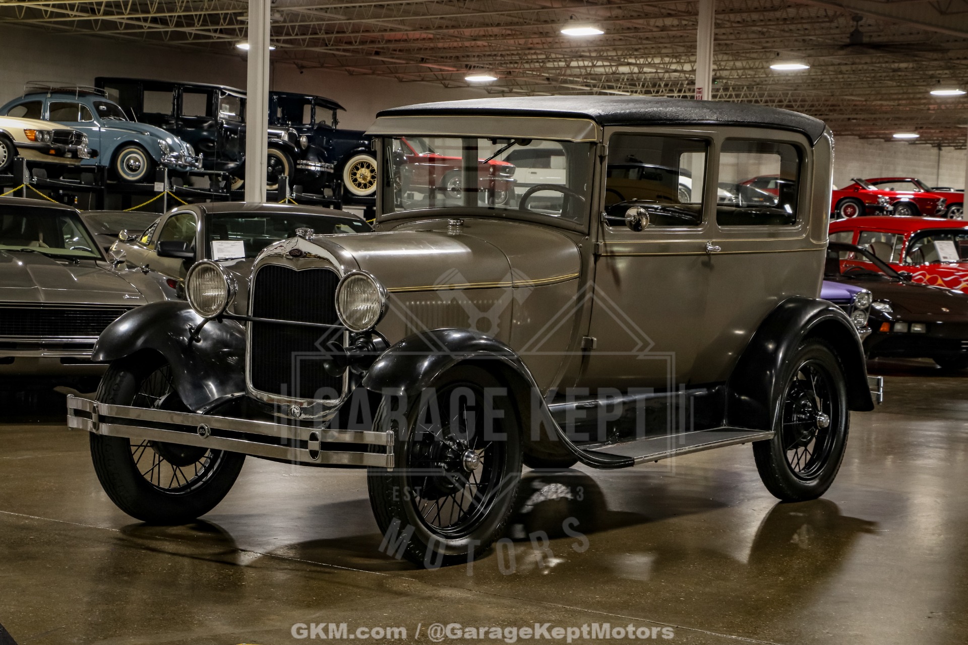 1928 Ford Model A 8