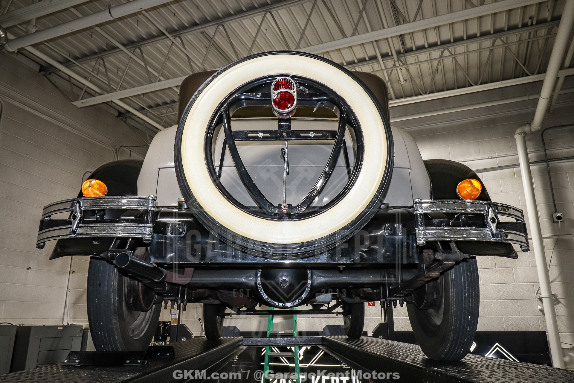 1929 Chevrolet Coupe 125