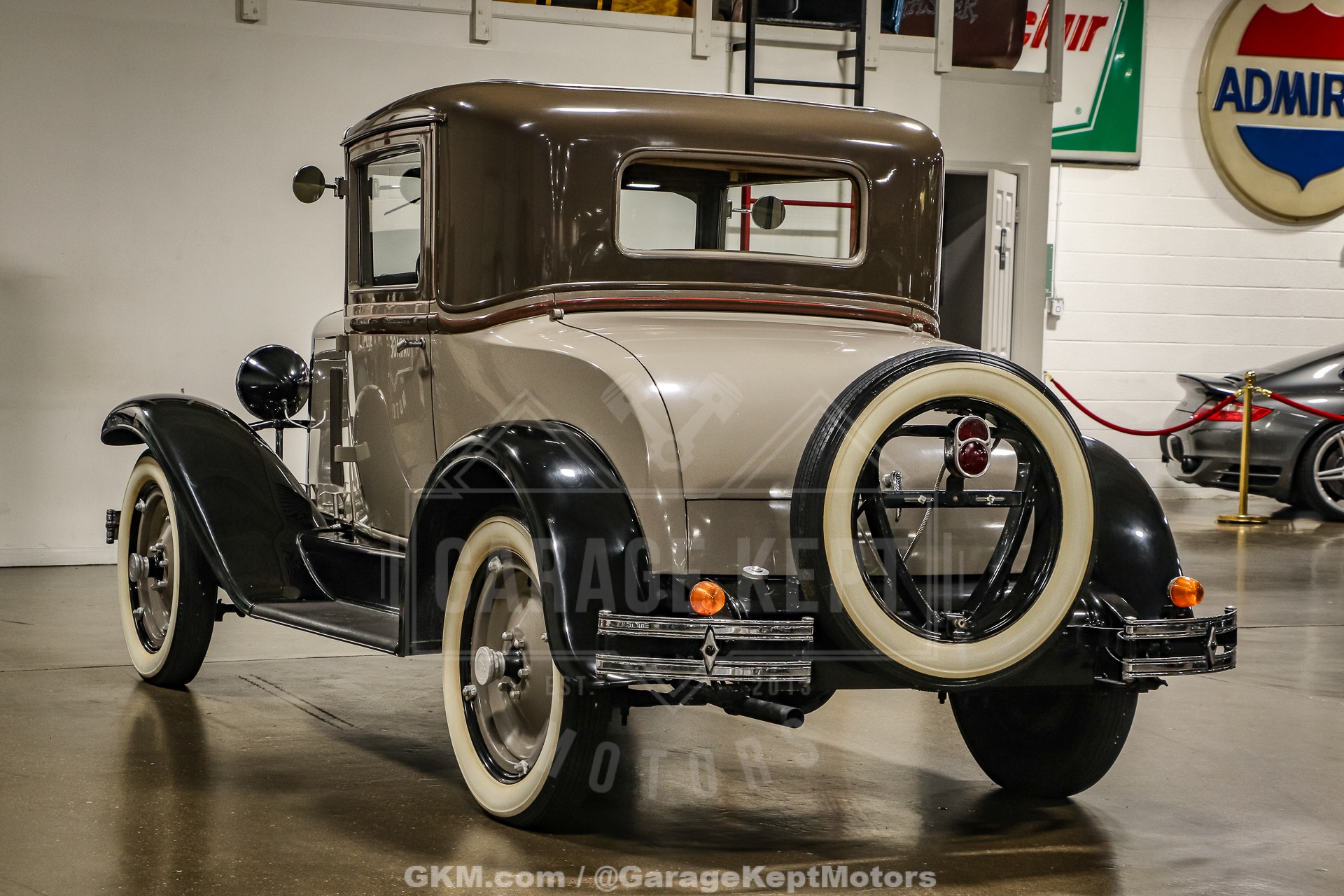 1929 Chevrolet Coupe 12