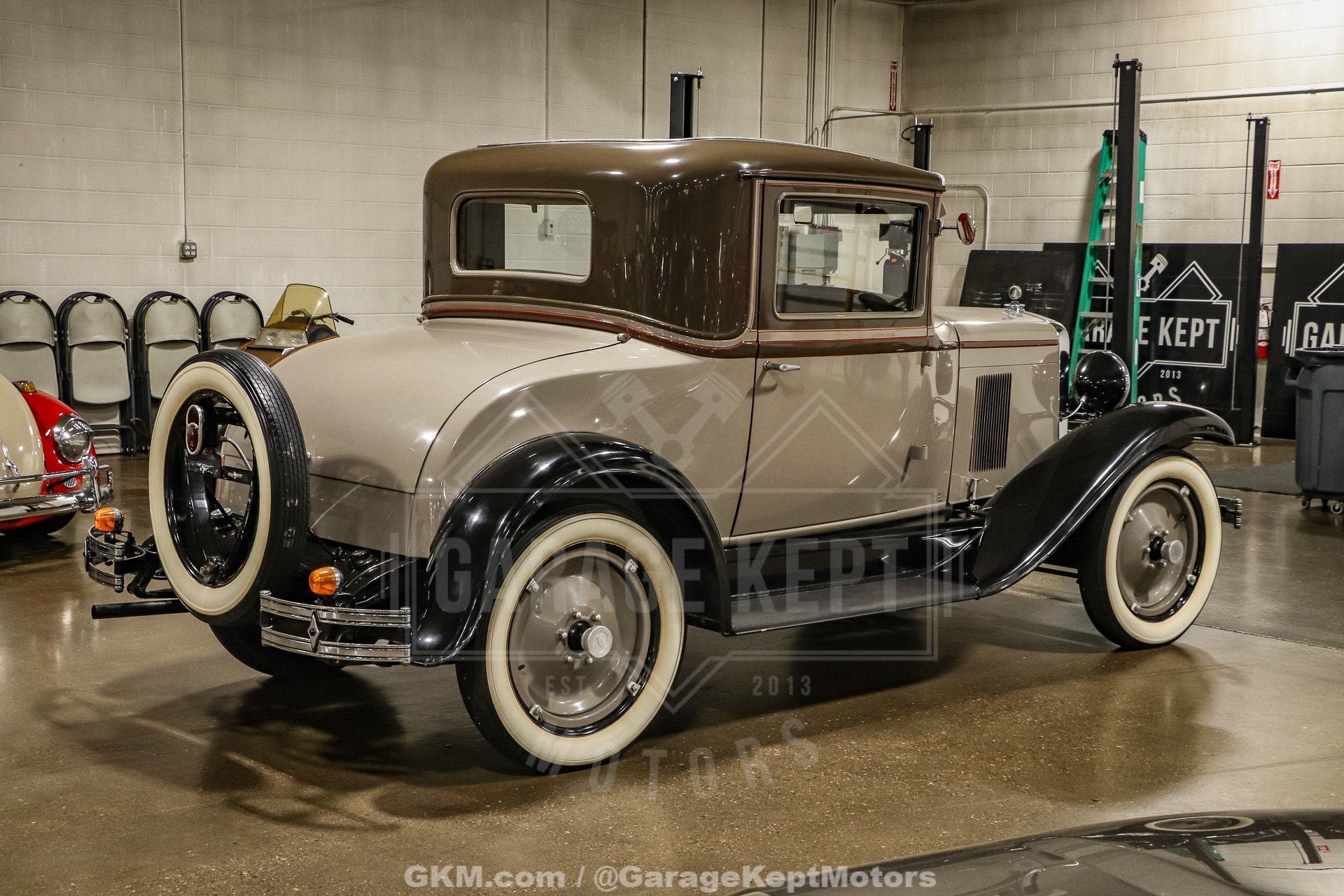1929 Chevrolet Coupe 14