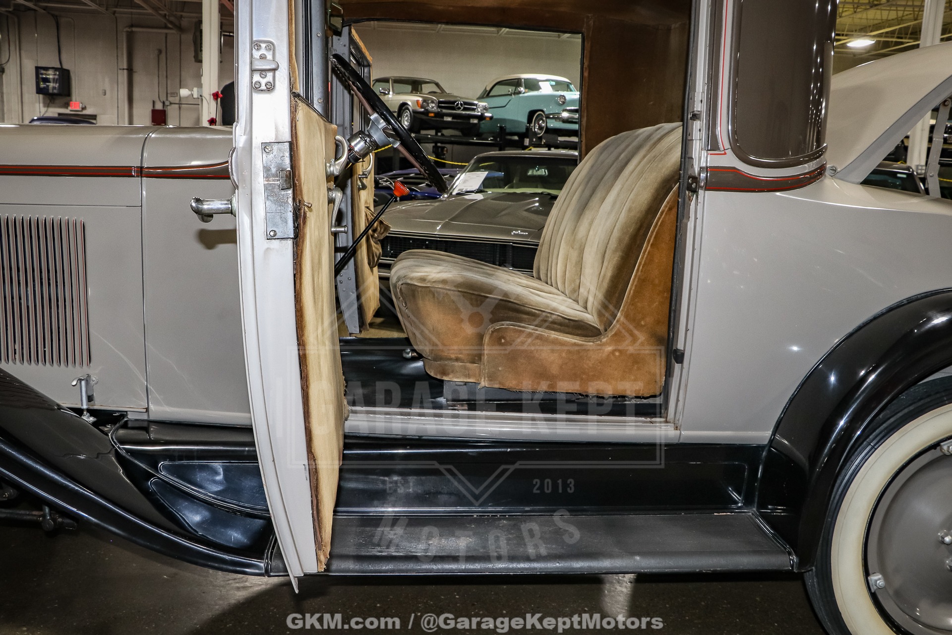 1929 Chevrolet Coupe 83