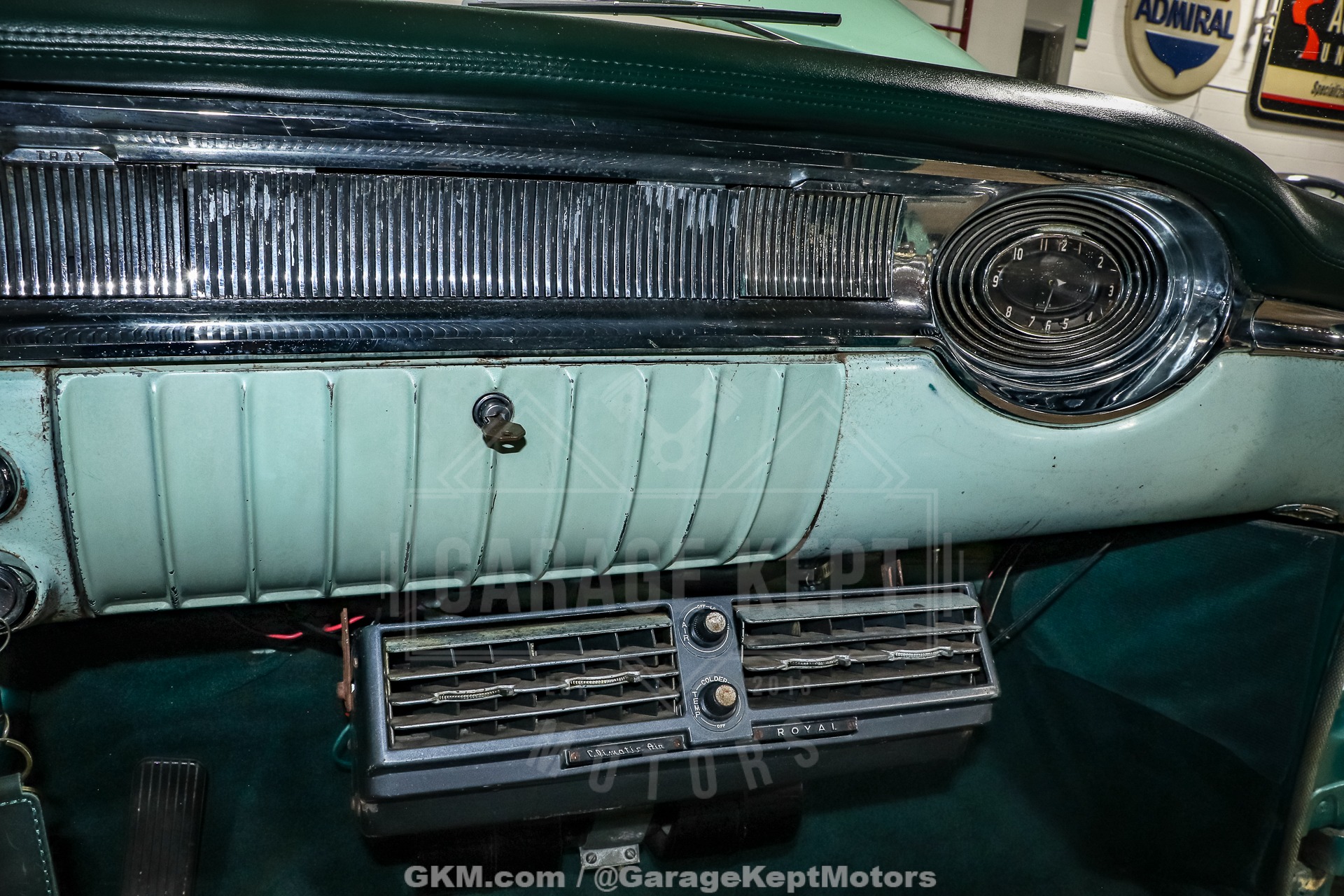1956 Oldsmobile Super 88 Holiday Sedan 108