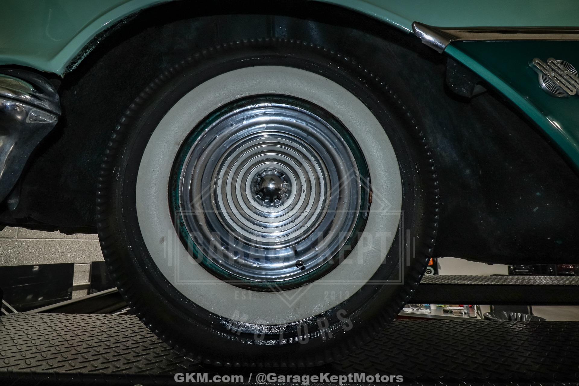 1956 Oldsmobile Super 88 Holiday Sedan 129