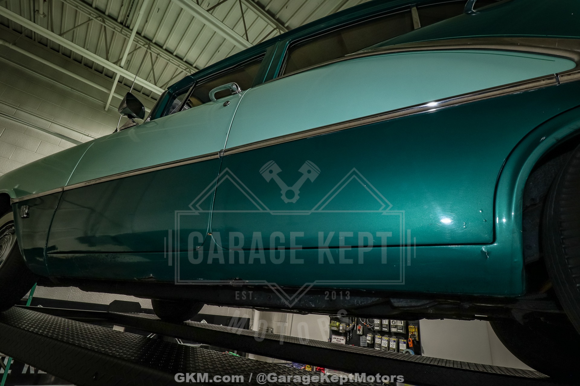 1956 Oldsmobile Super 88 Holiday Sedan 131