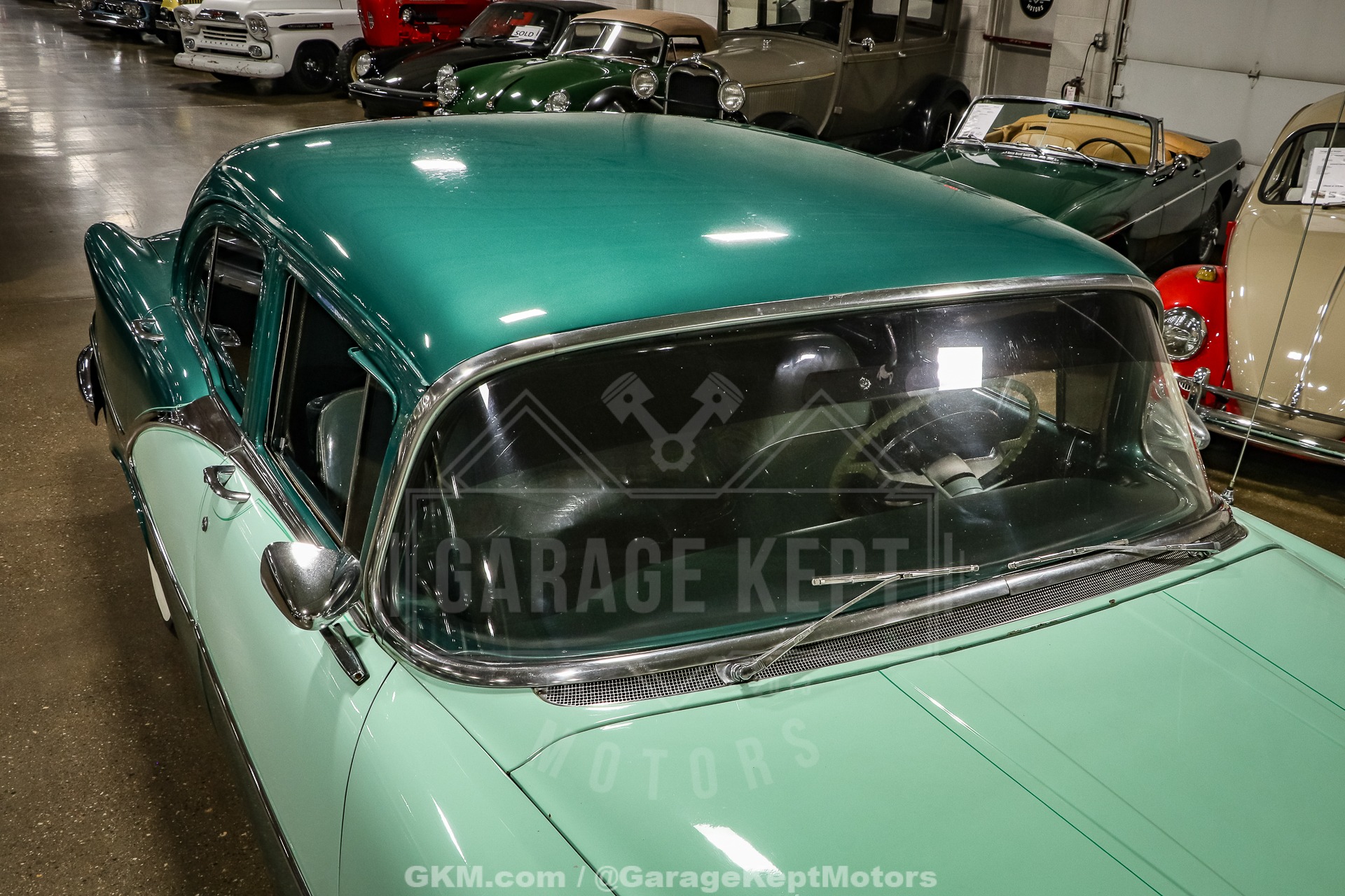 1956 Oldsmobile Super 88 Holiday Sedan 20