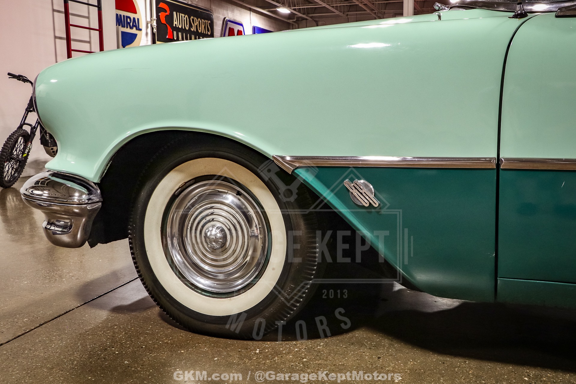 1956 Oldsmobile Super 88 Holiday Sedan 38