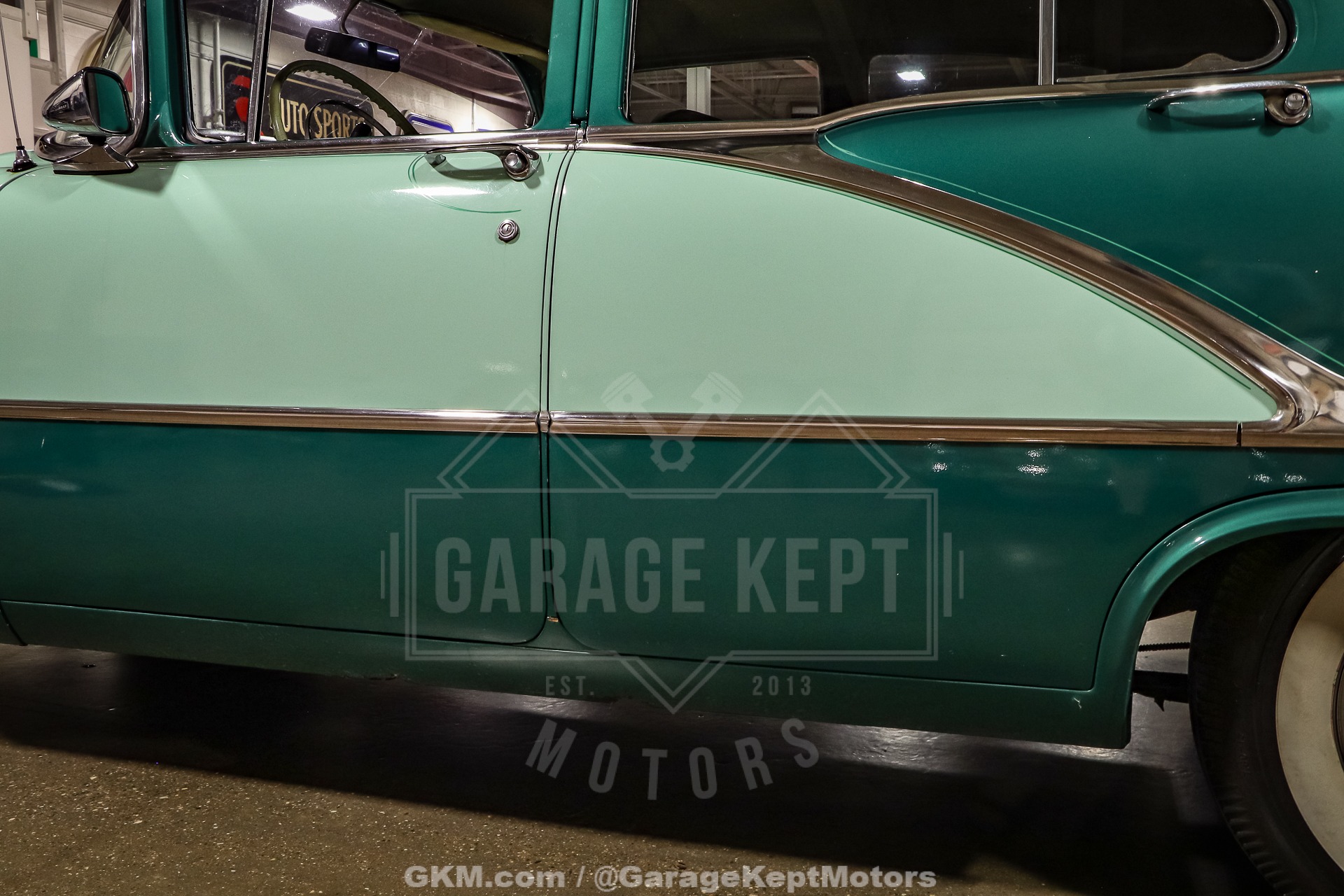 1956 Oldsmobile Super 88 Holiday Sedan 40