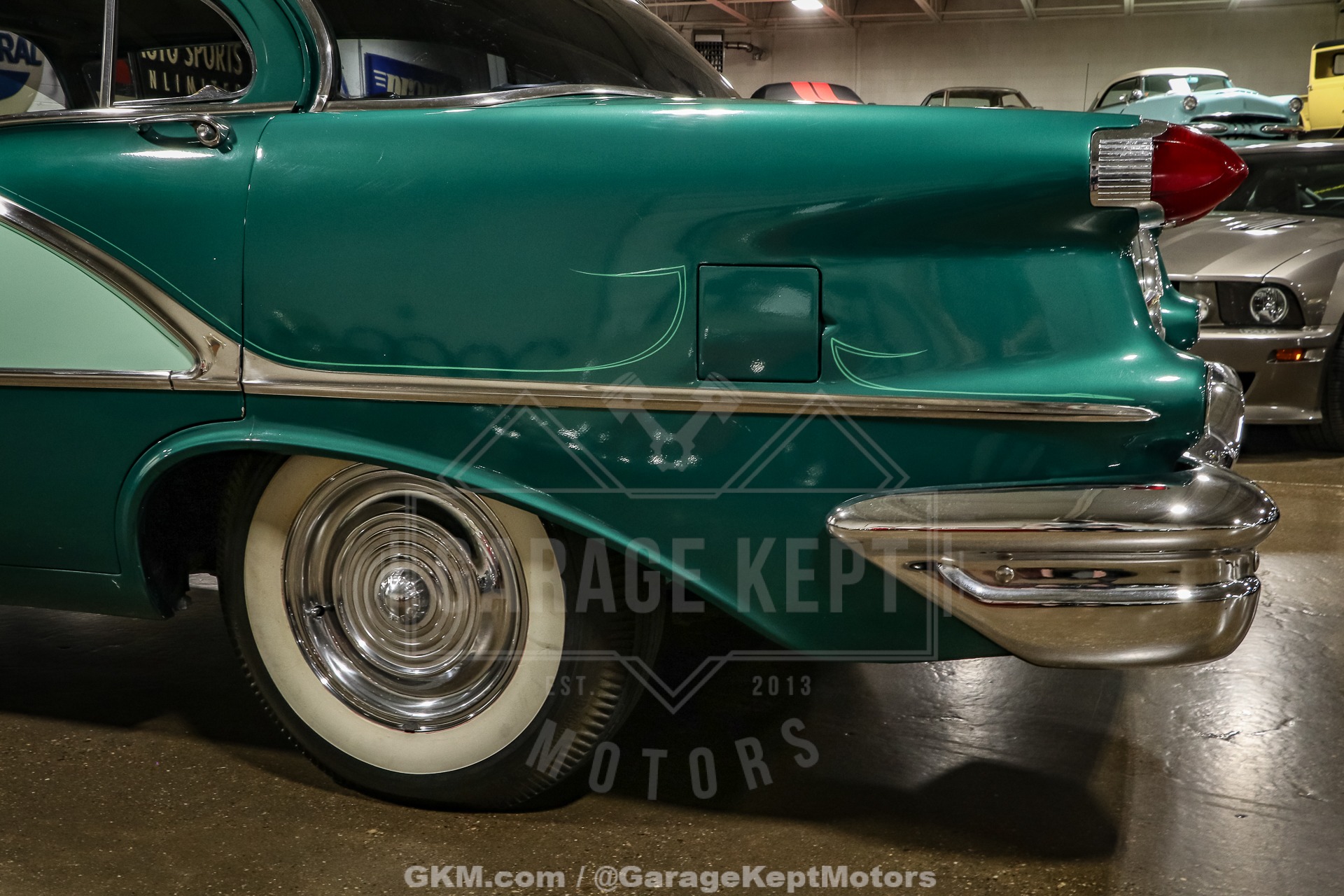 1956 Oldsmobile Super 88 Holiday Sedan 42