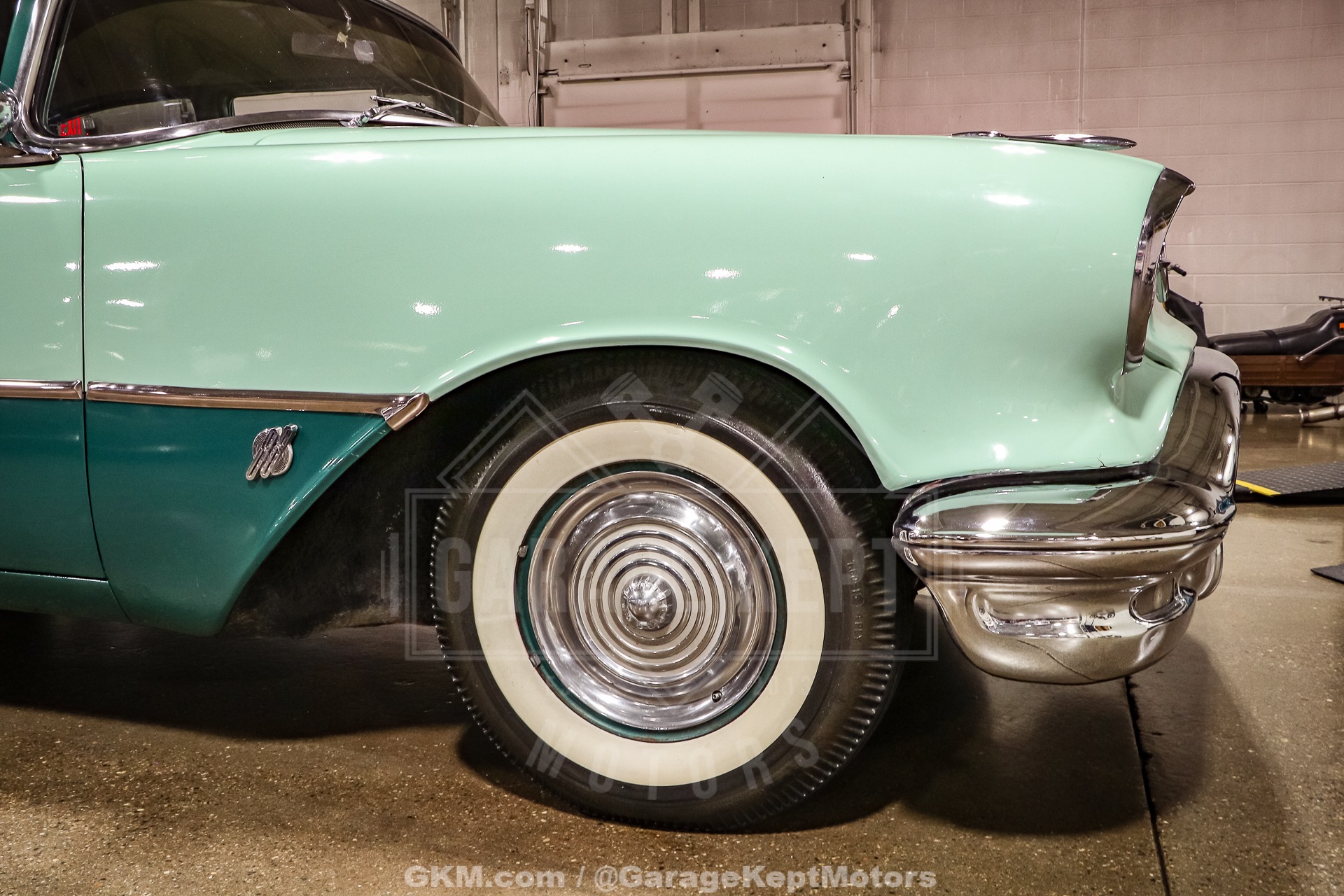 1956 Oldsmobile Super 88 Holiday Sedan 61