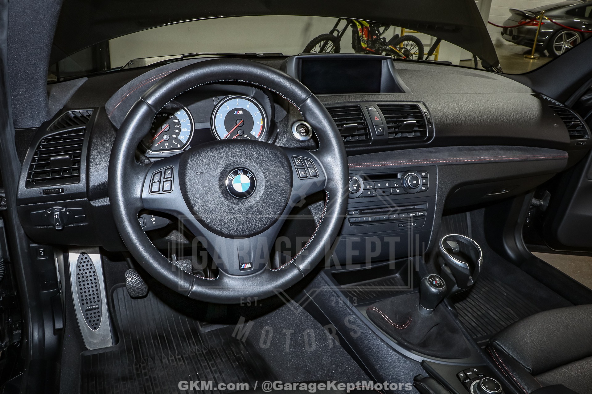2011 BMW 1M 4