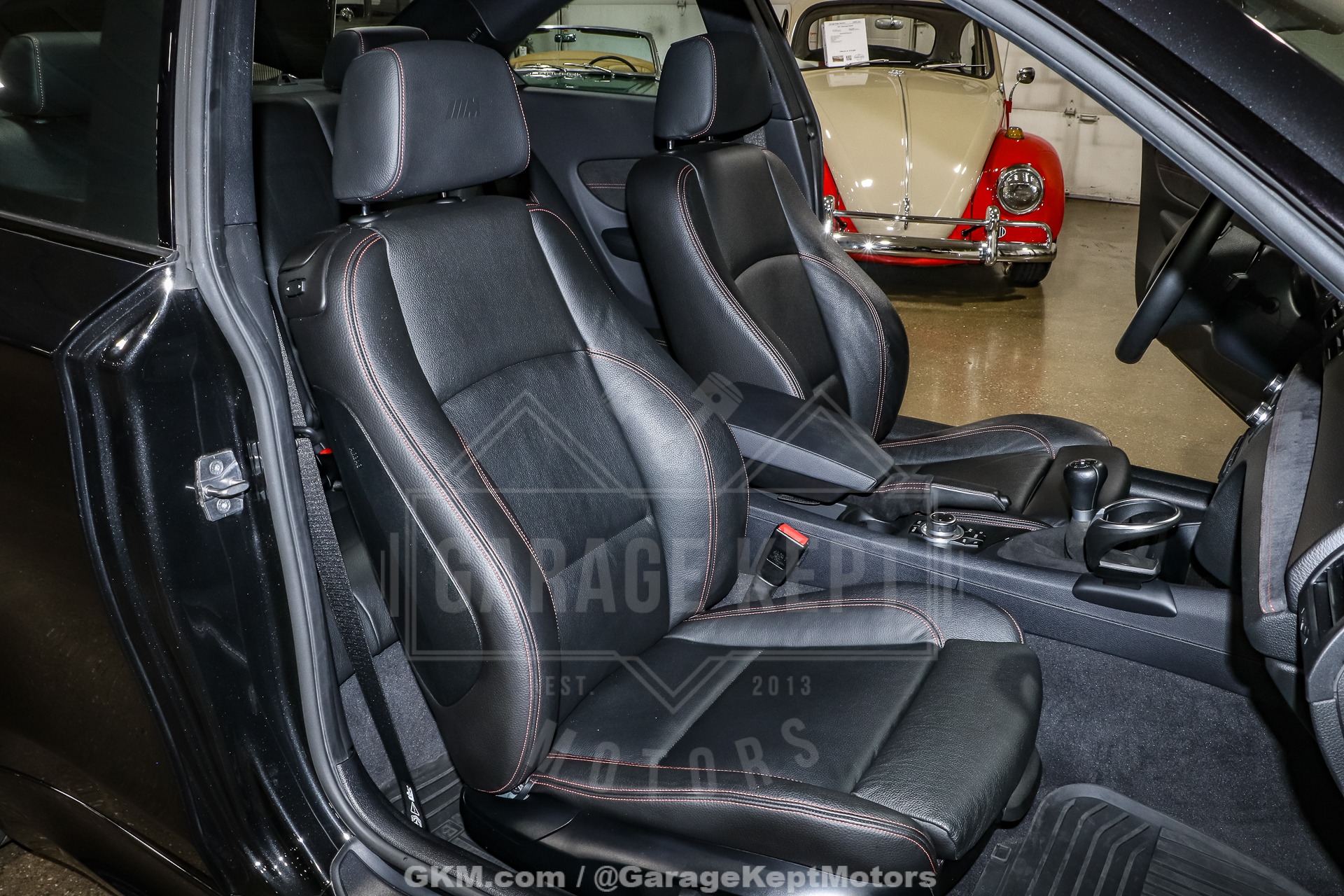 2011 BMW 1M 5