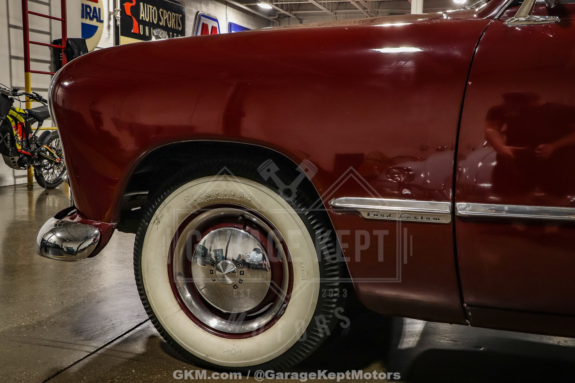 1949 Ford Custom 33