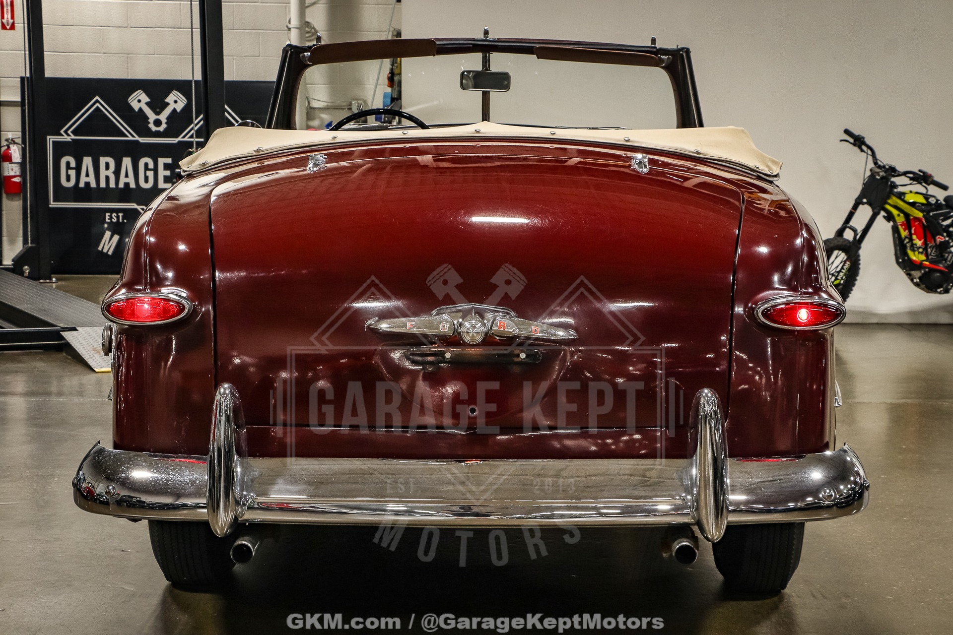 1949 Ford Custom 44