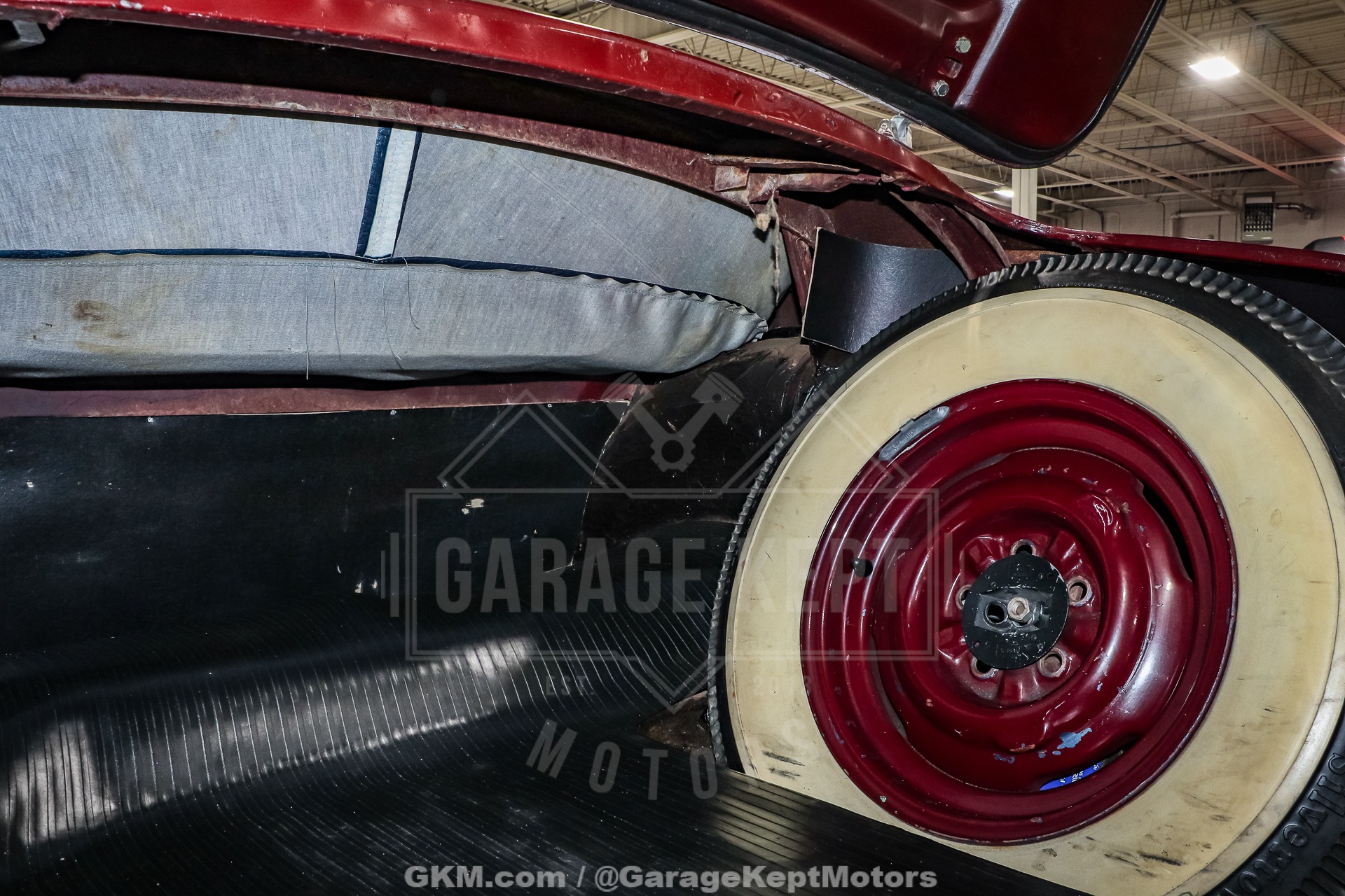1949 Ford Custom 72
