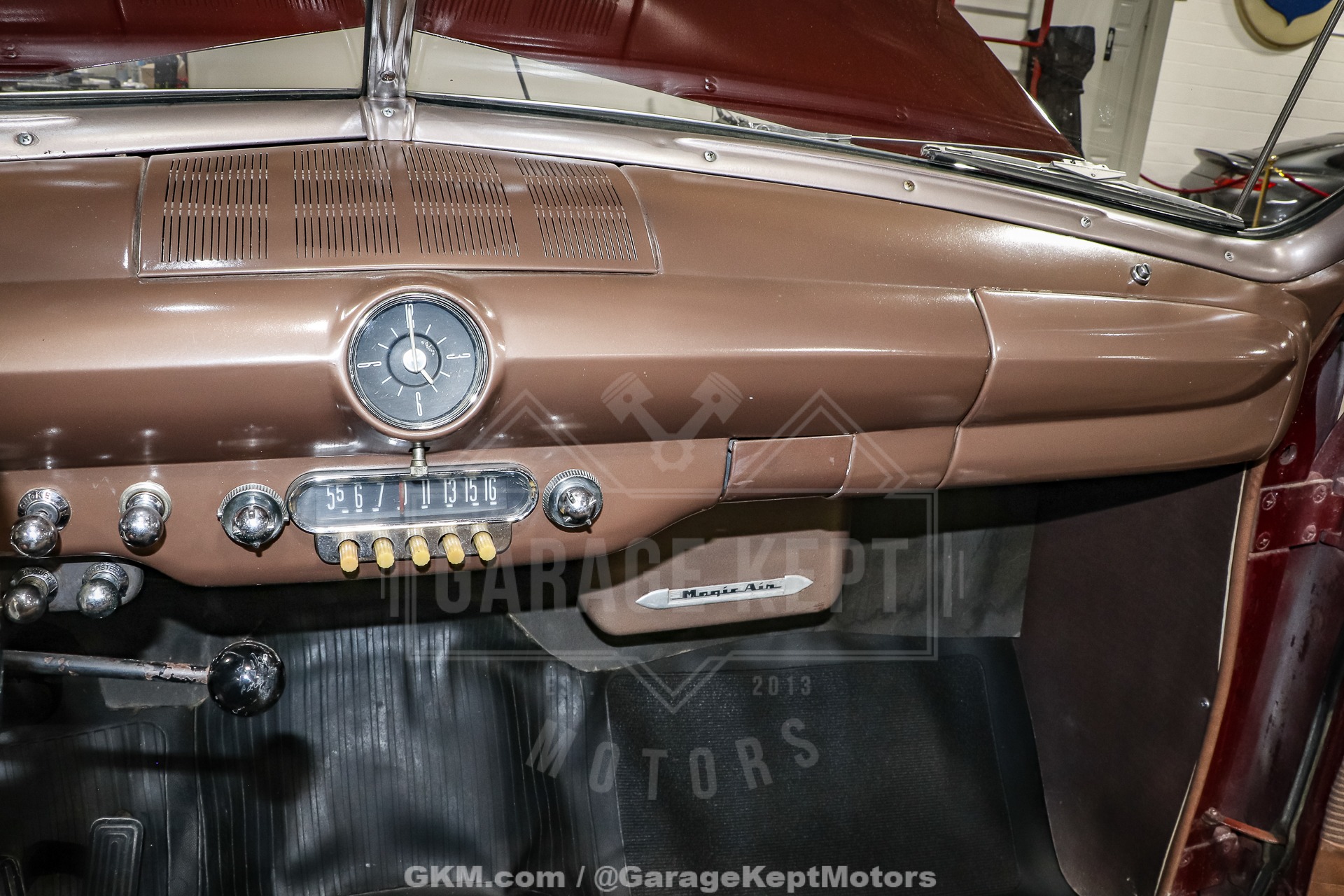1949 Ford Custom 91
