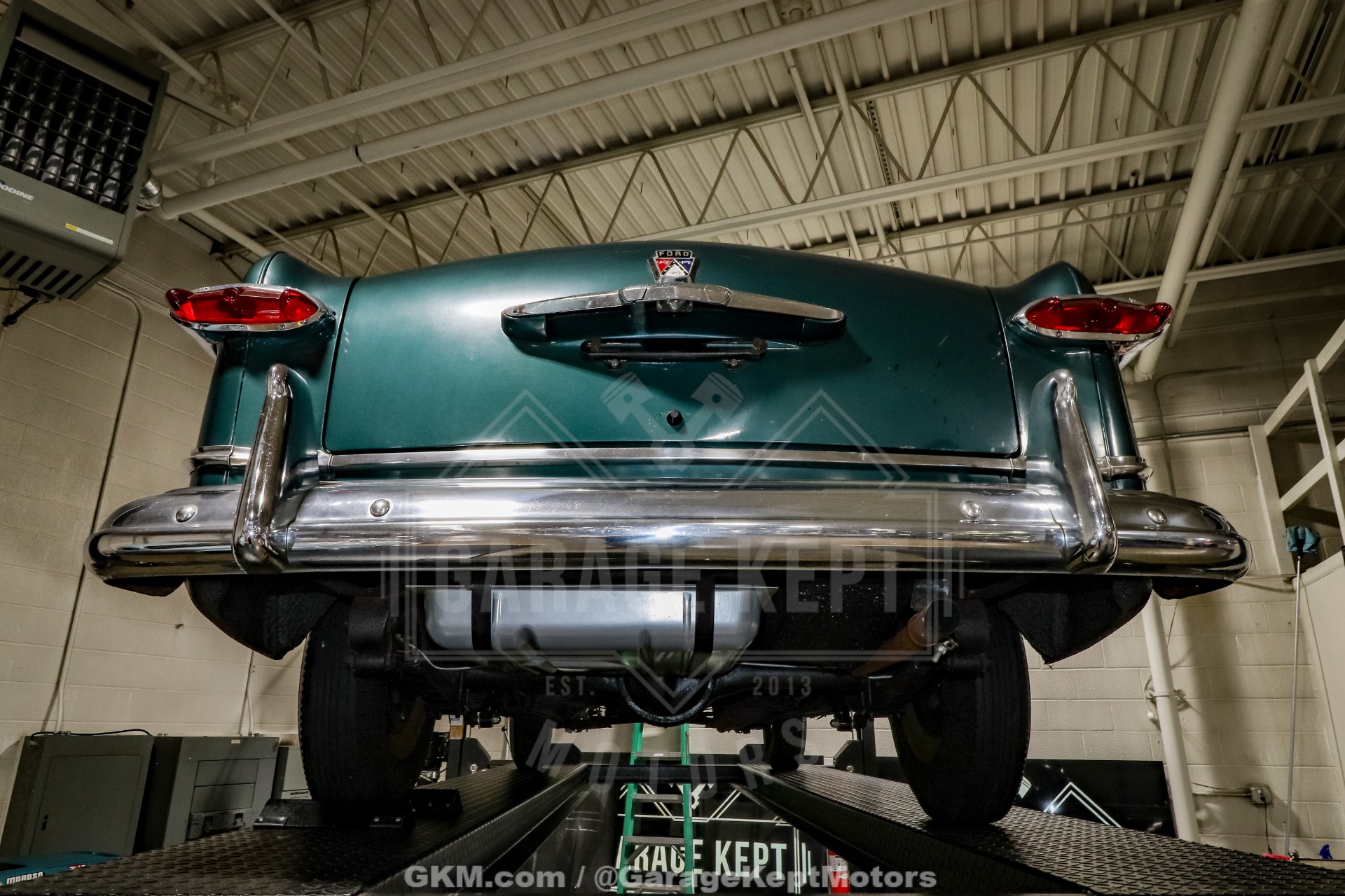 1951 Ford Custom Deluxe 139