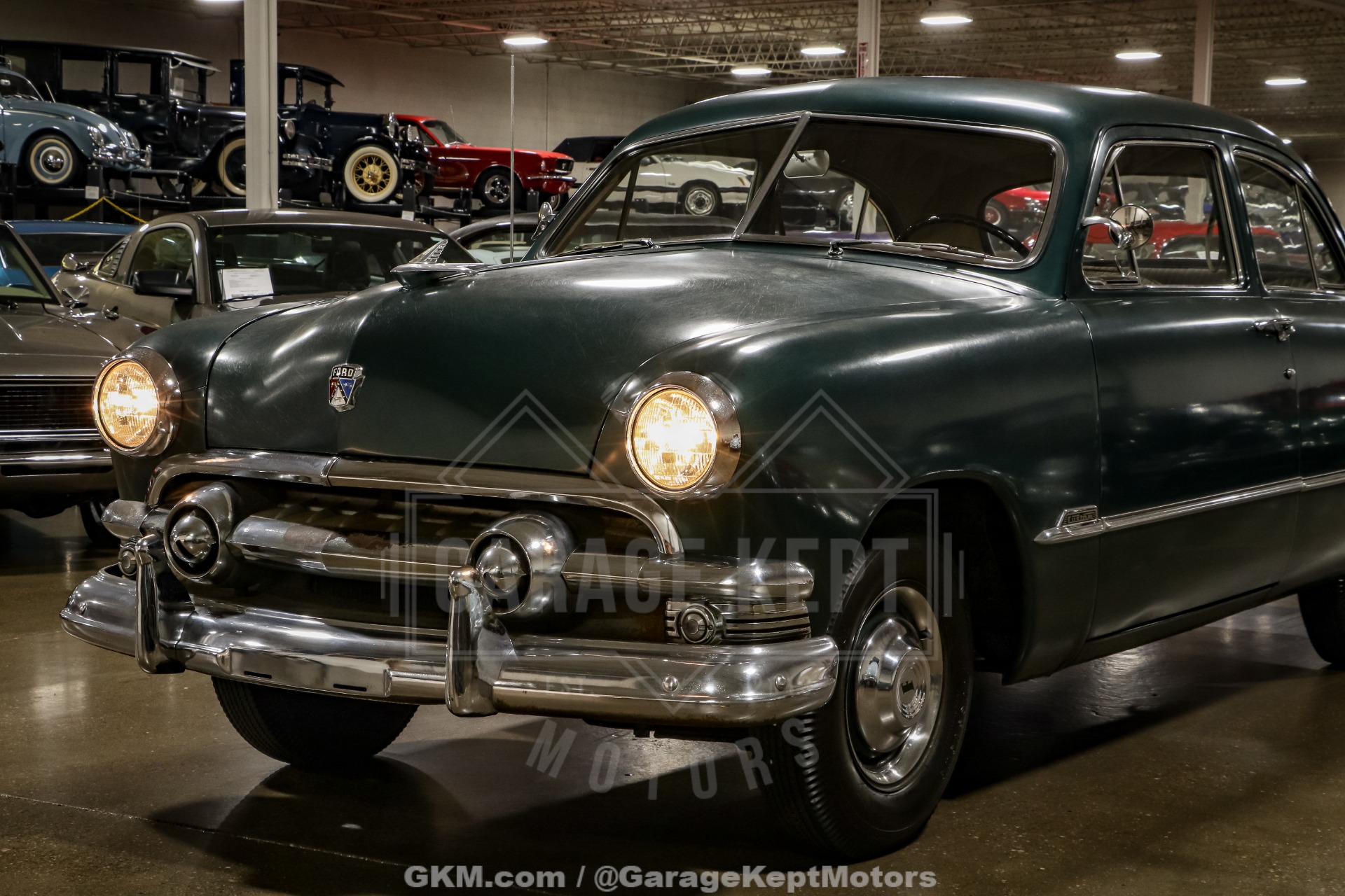 1951 Ford Custom Deluxe 26