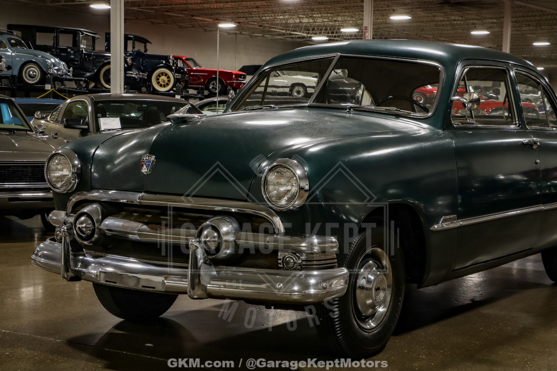 1951 Ford Custom Deluxe 27