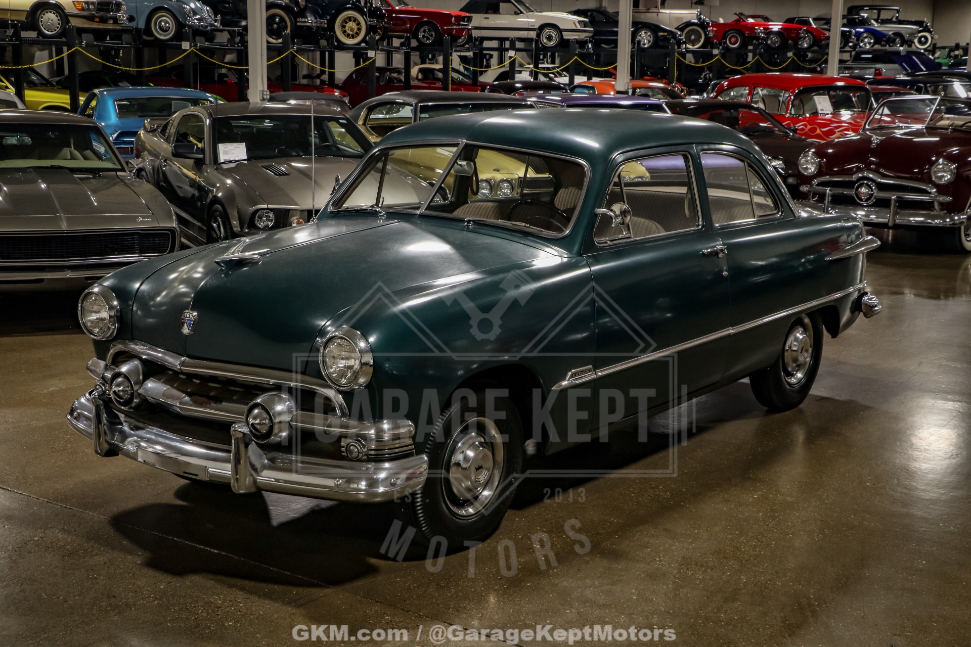 1951 Ford Custom Deluxe 35