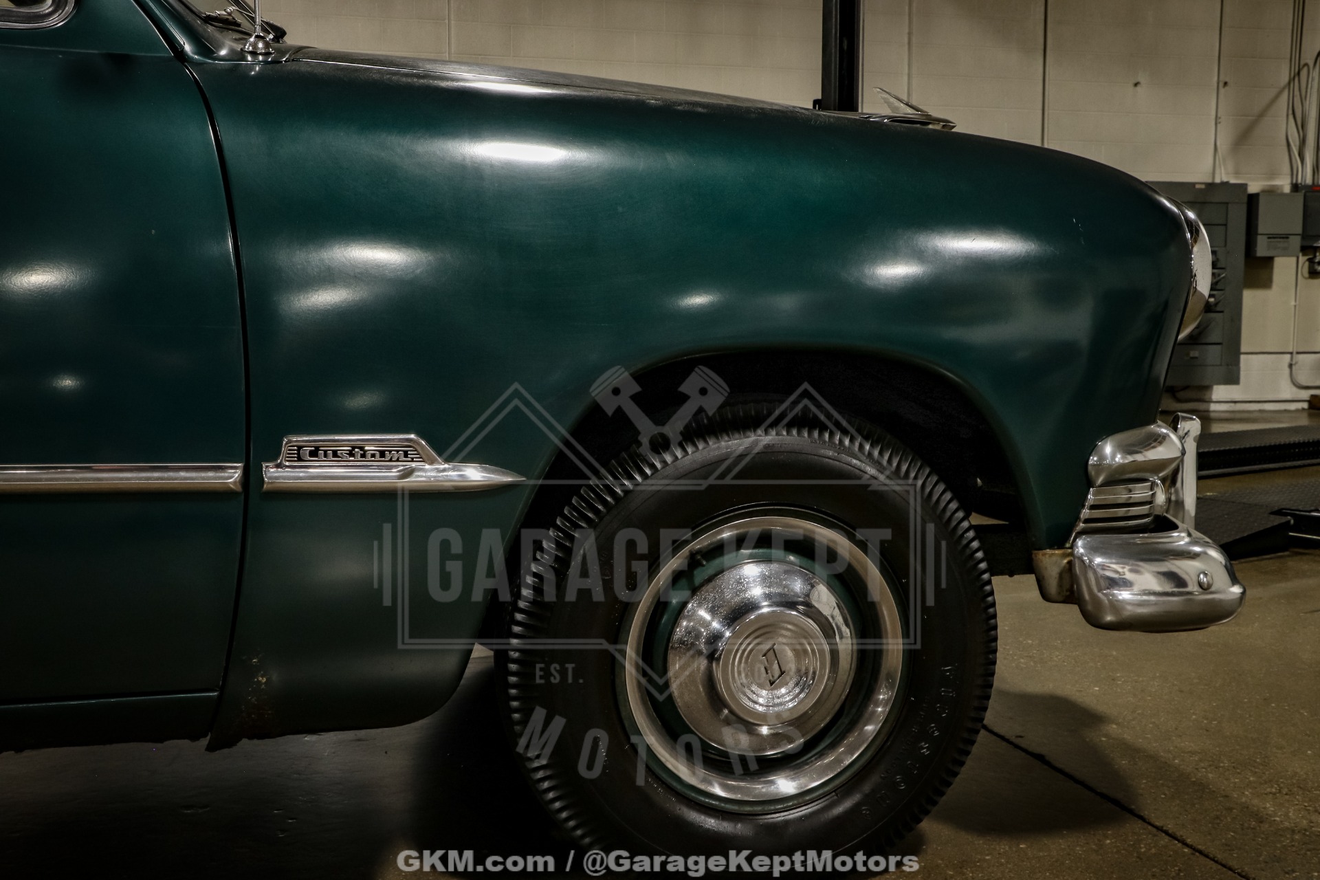 1951 Ford Custom Deluxe 59