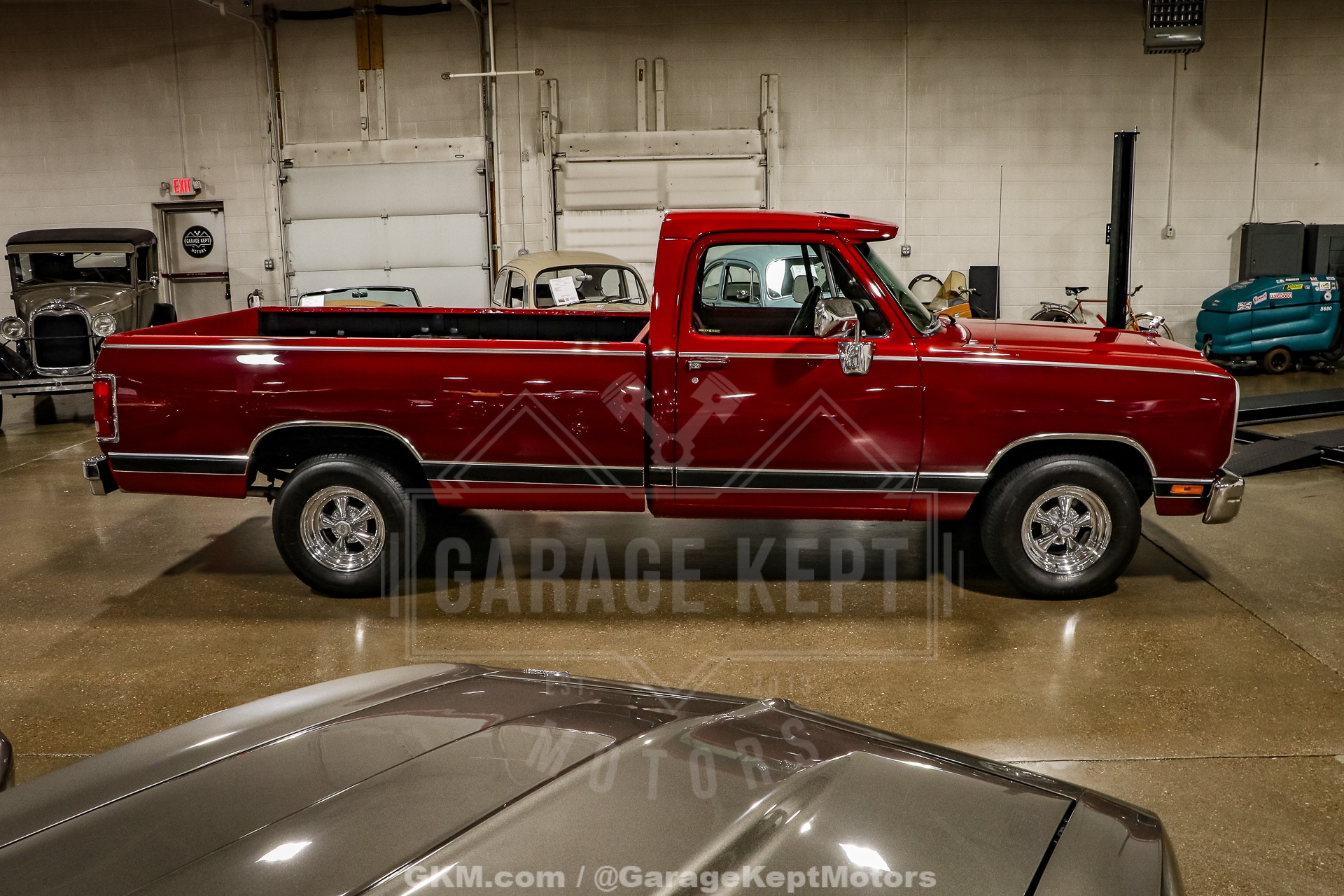 1989 Dodge RAM 150 15