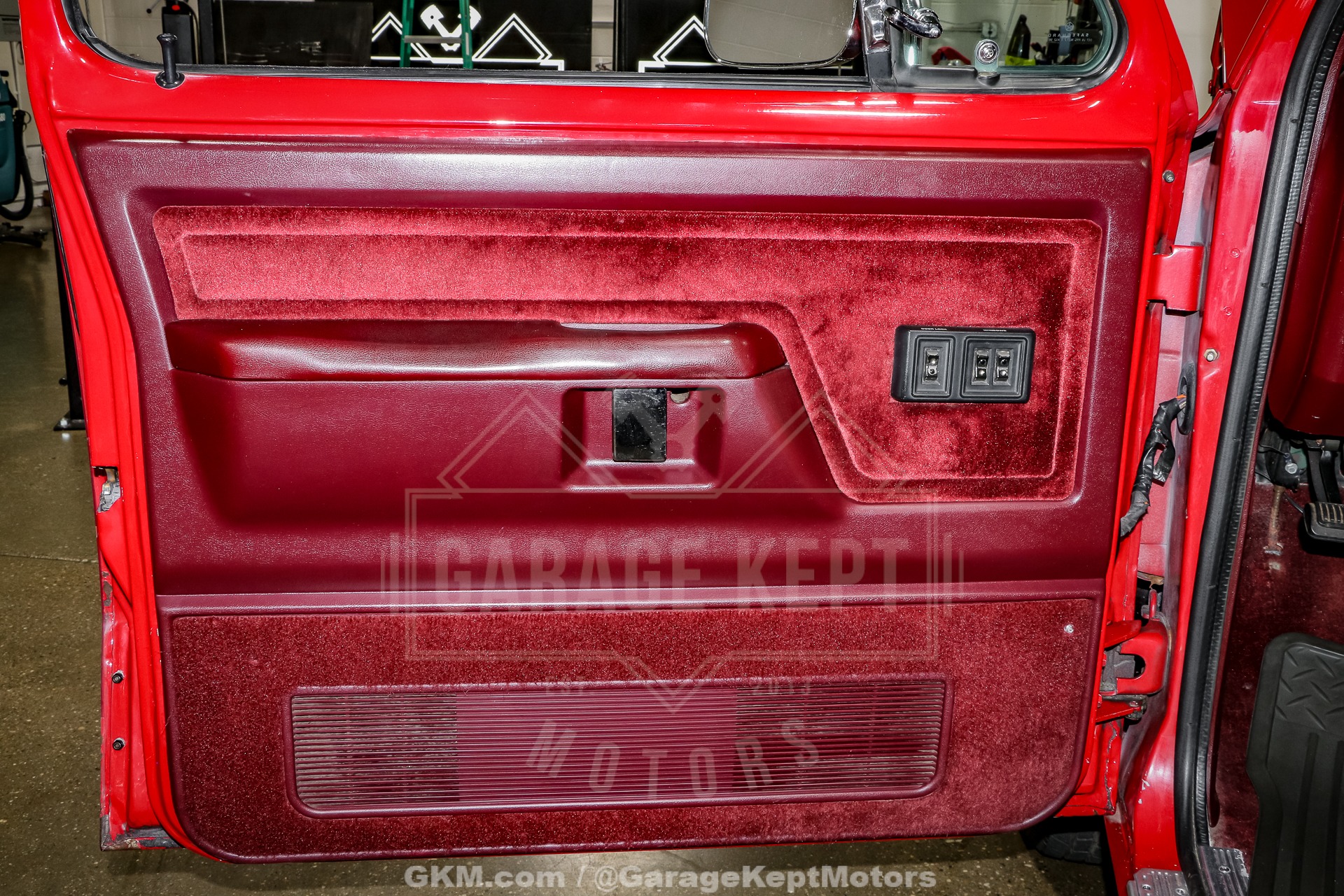 1989 Dodge RAM 150 79