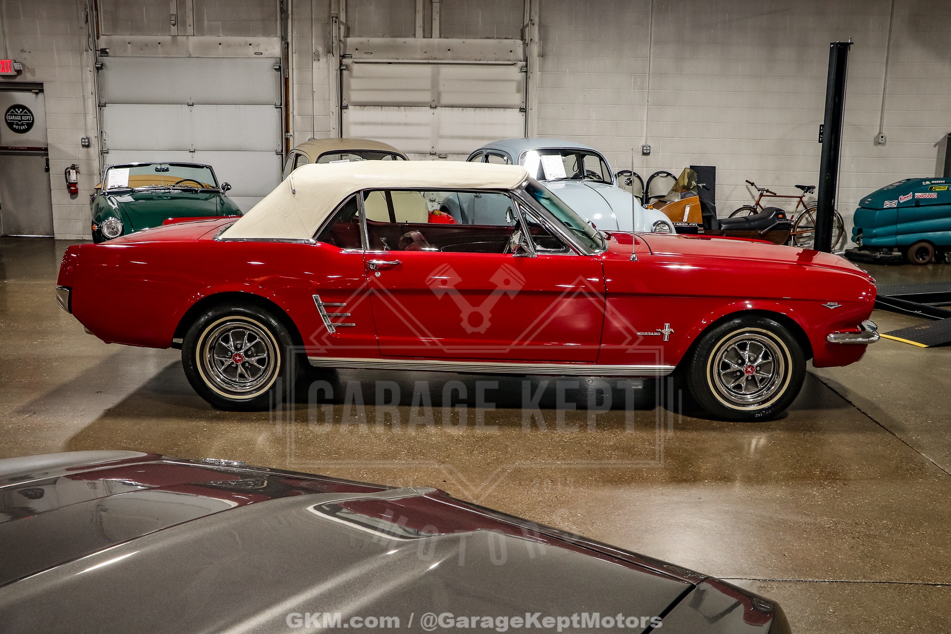 1966 Ford Mustang 173