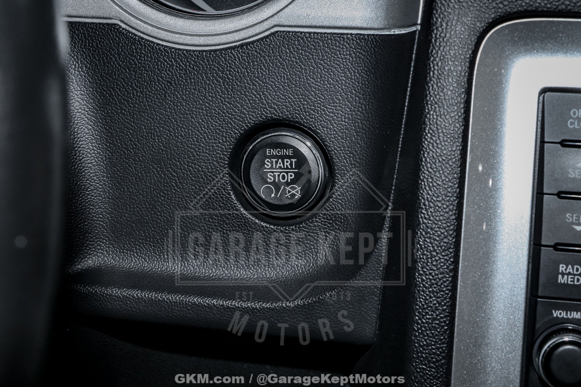 2010 Dodge Challenger 108