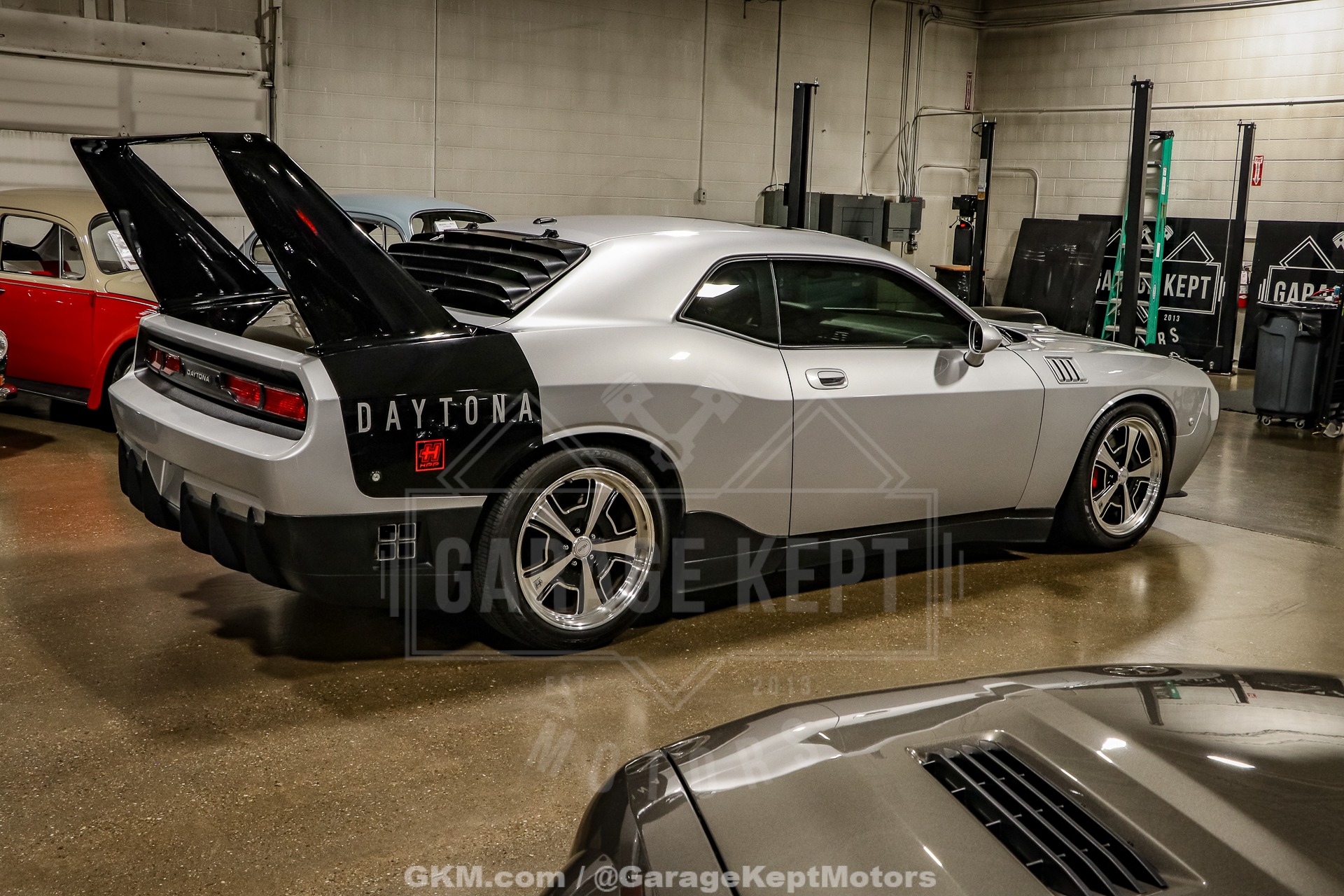 2010 Dodge Challenger 14