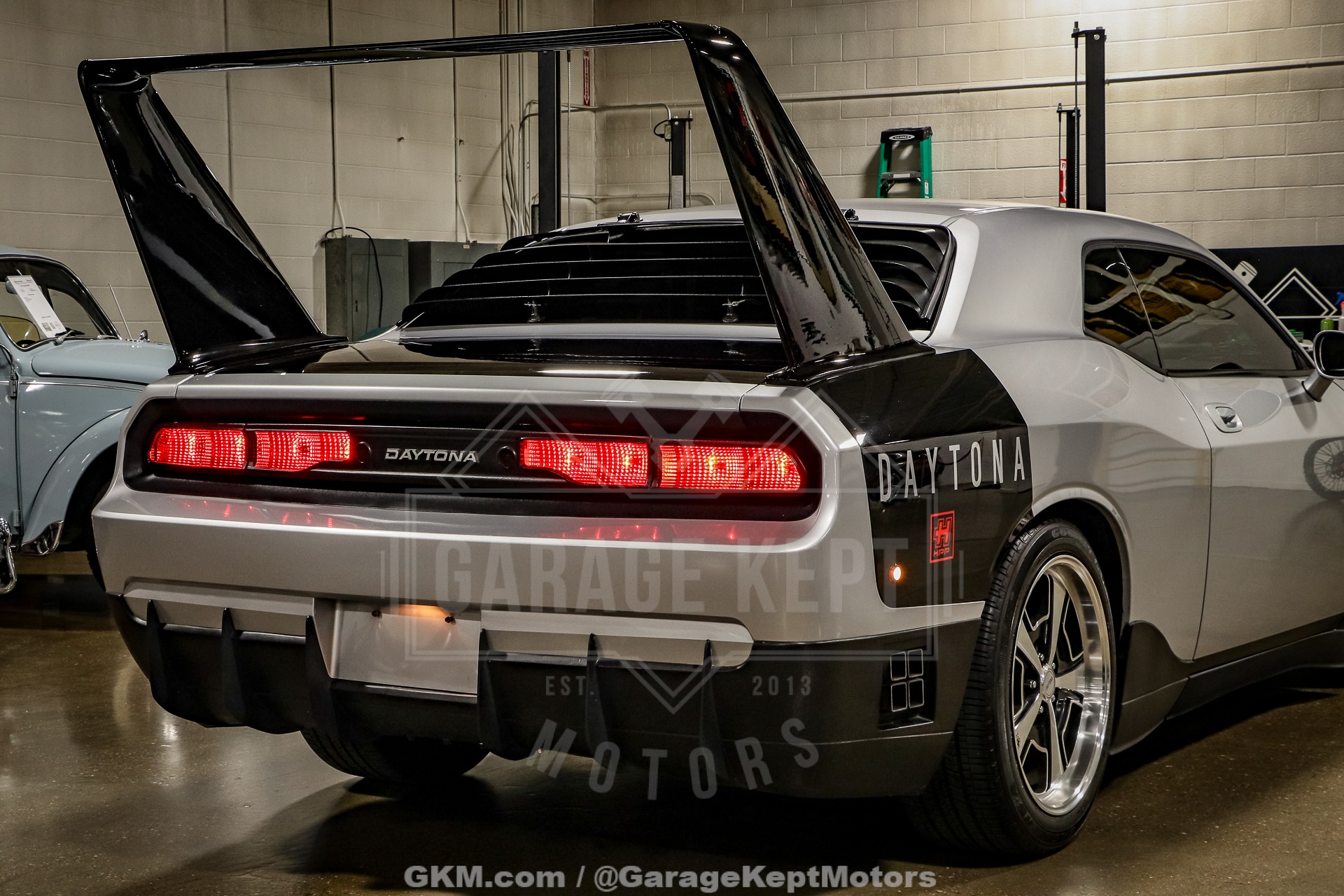 2010 Dodge Challenger 51