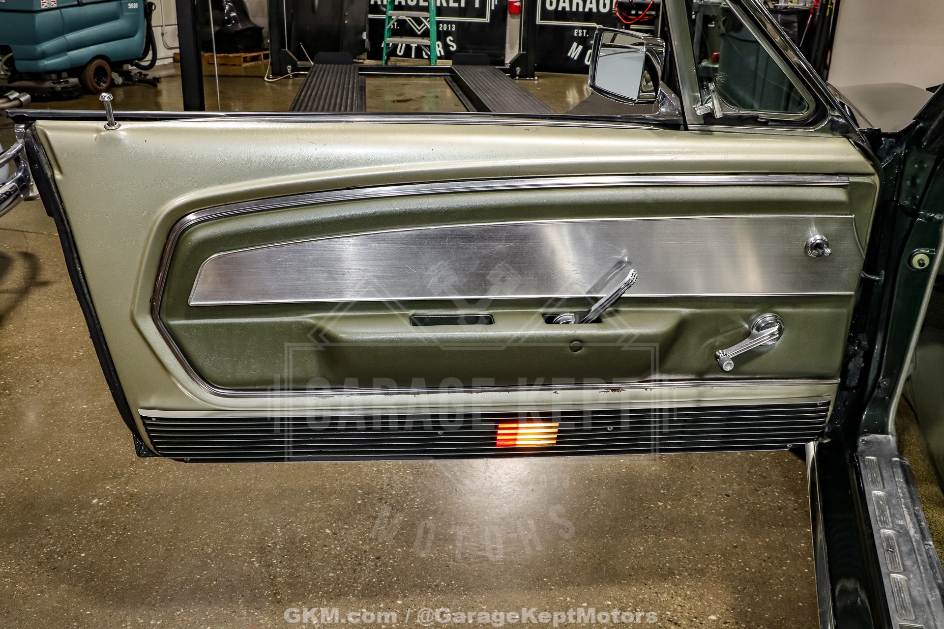 1967 Ford Mustang 97