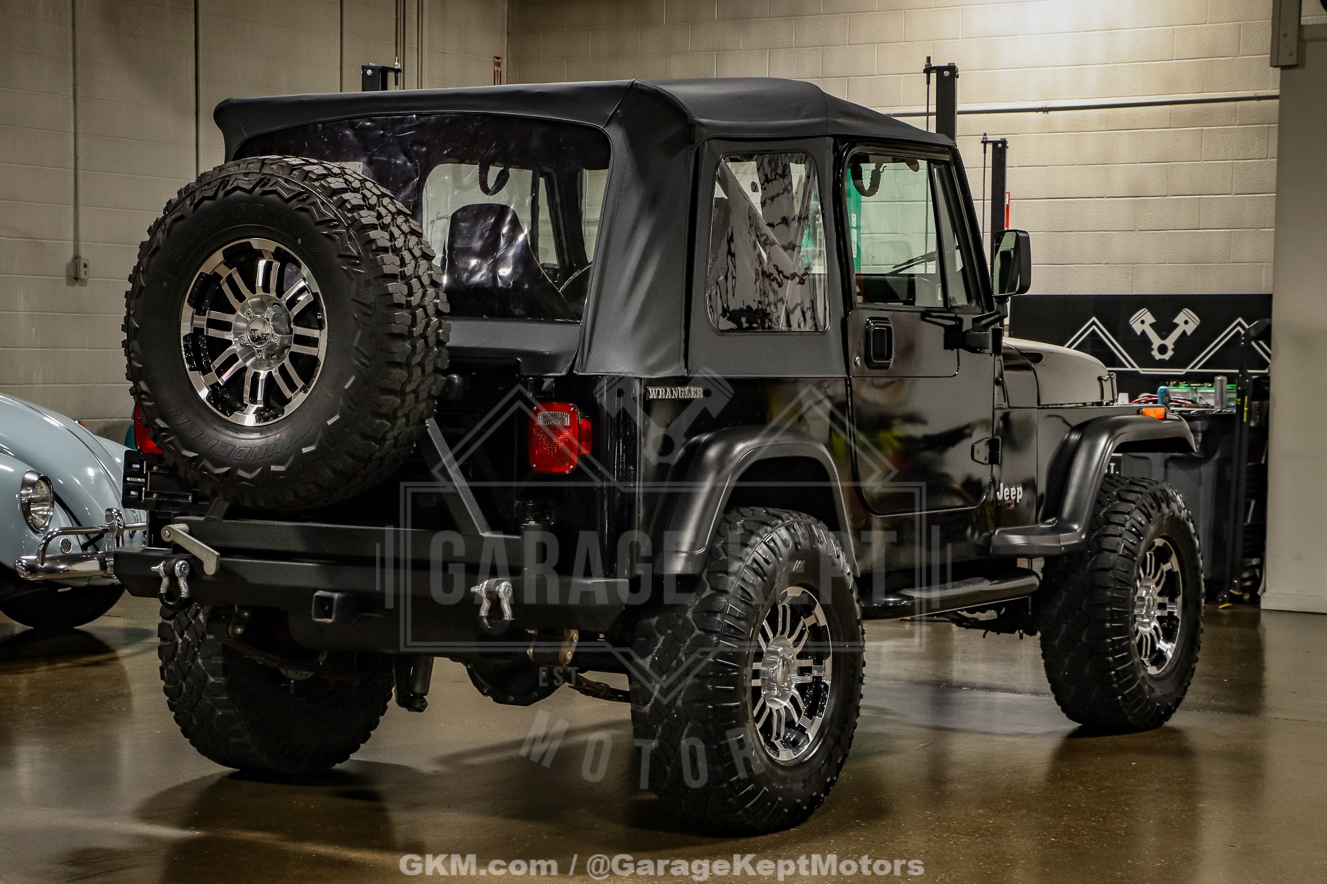 1989 Jeep Wrangler 13