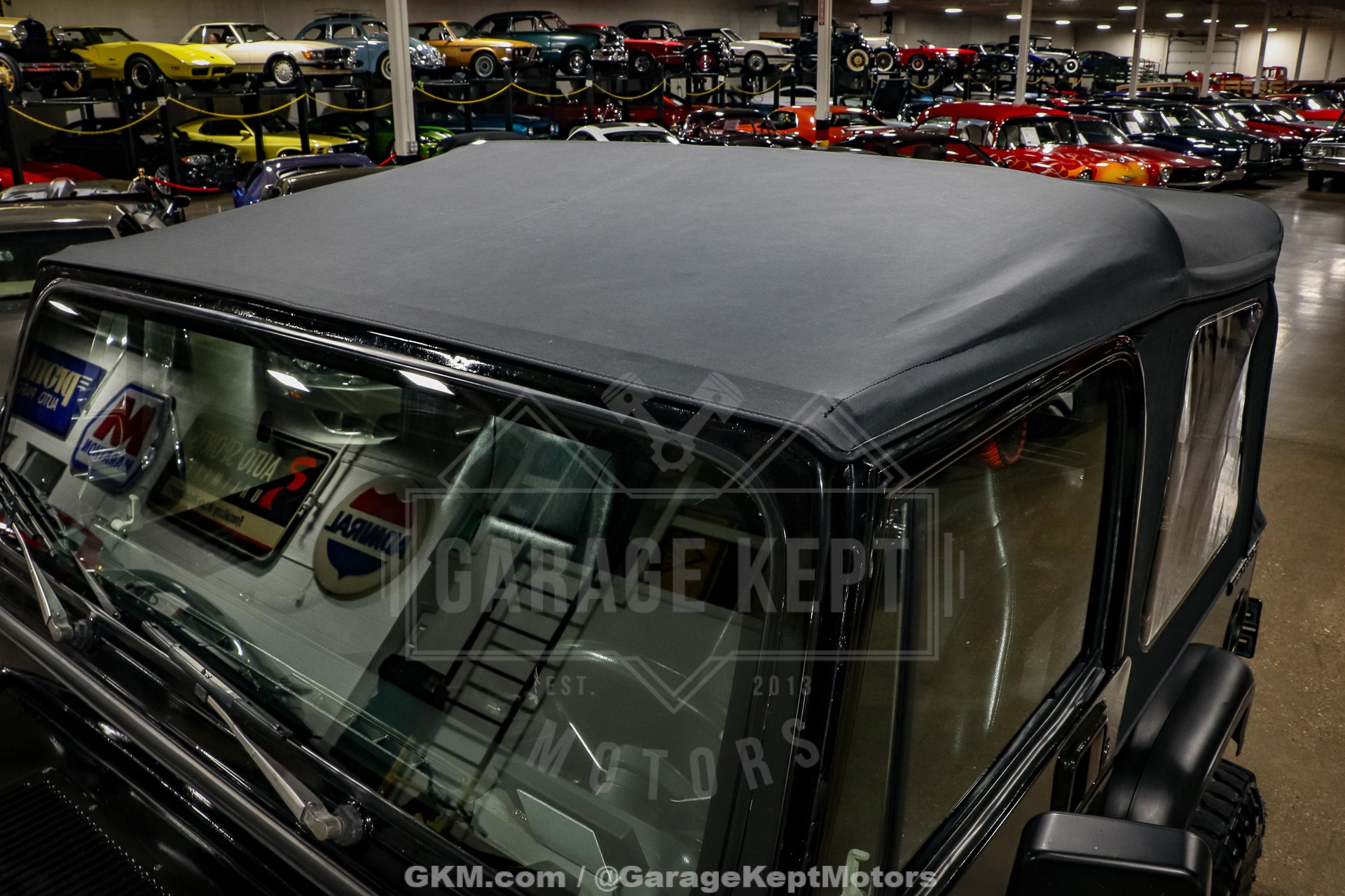 1989 Jeep Wrangler 30