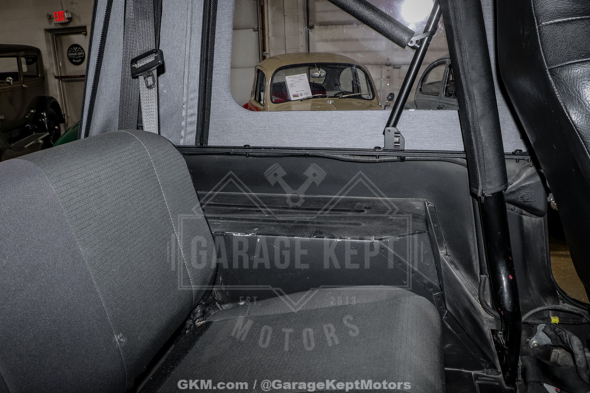 1989 Jeep Wrangler 73