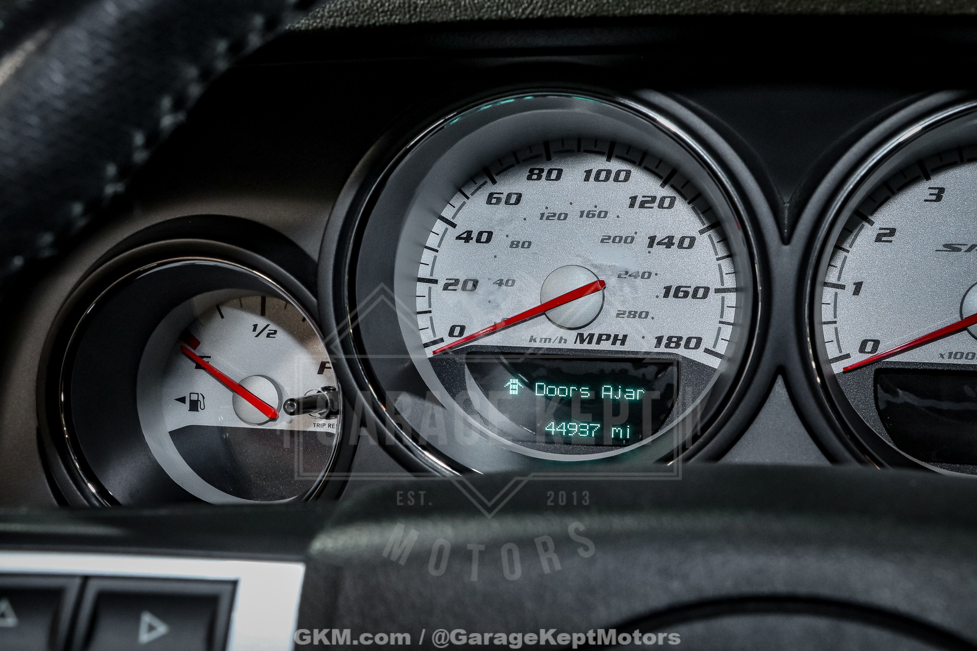2010 Dodge Challenger 111