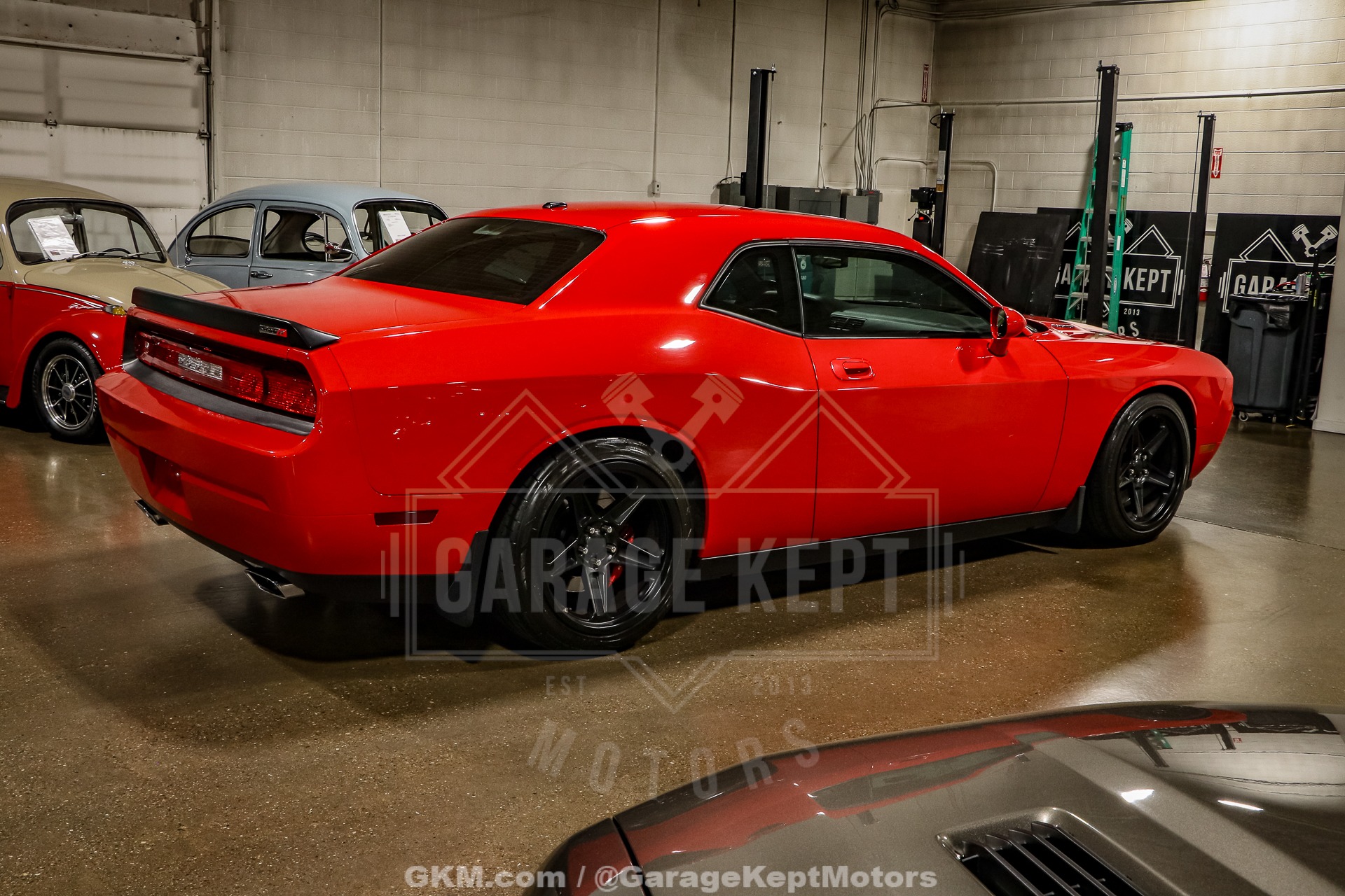 2010 Dodge Challenger 14