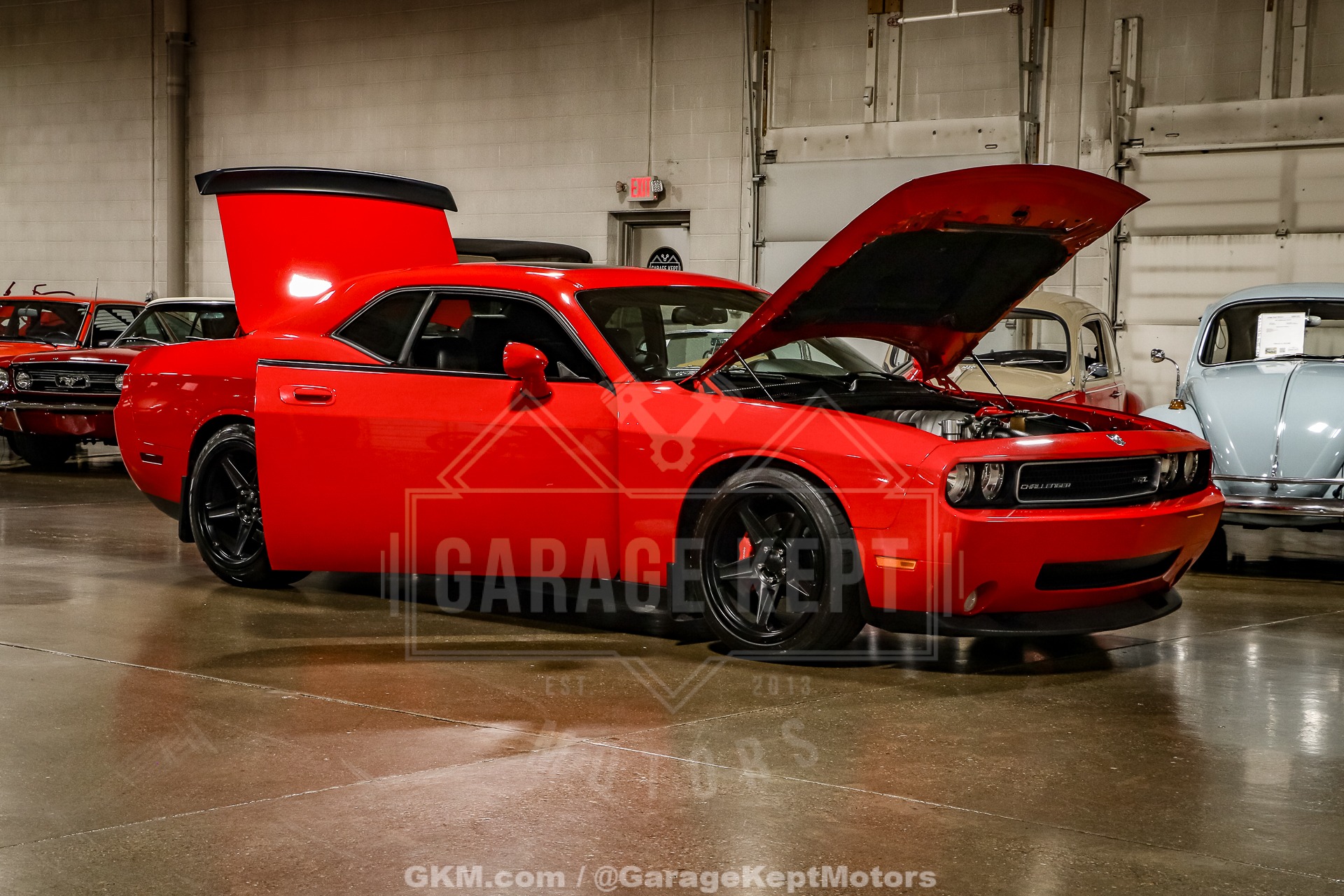 2010 Dodge Challenger 64