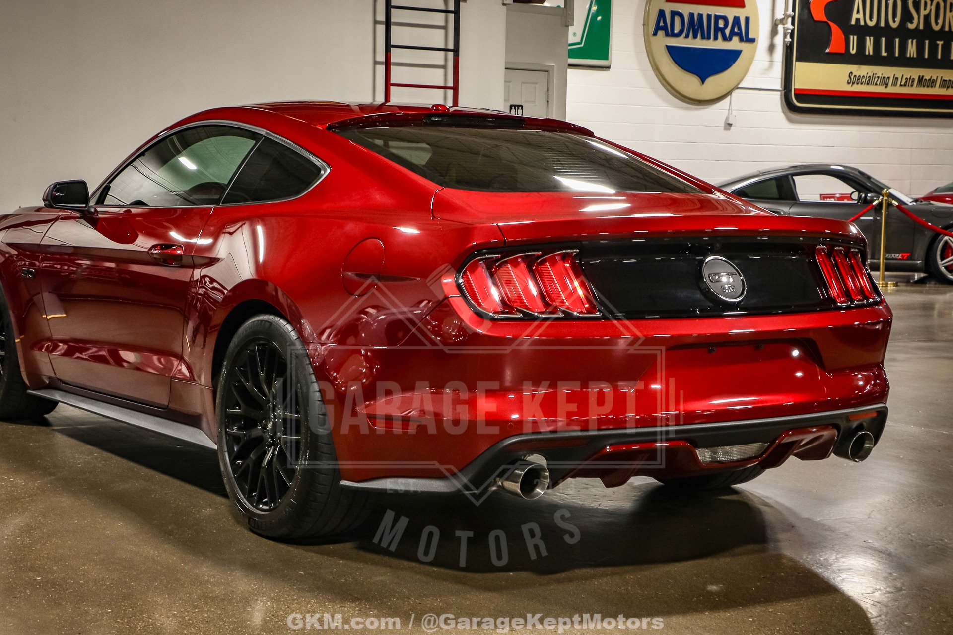 2015 Ford Mustang 44