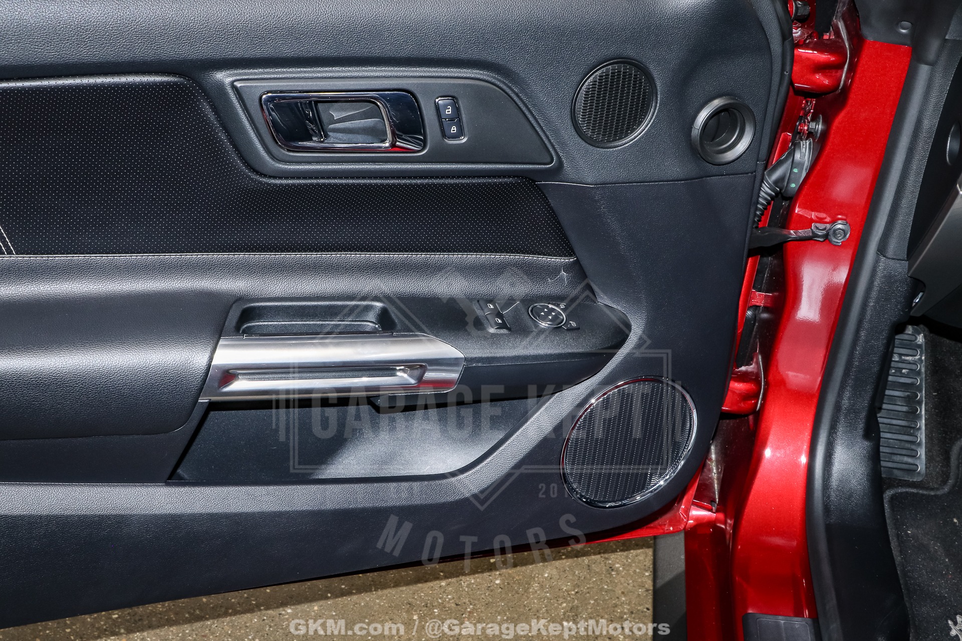 2015 Ford Mustang 92